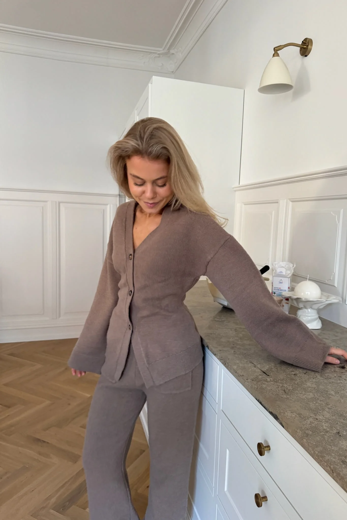 KarmaIC Fitted Cardigan - Brown - Image 4