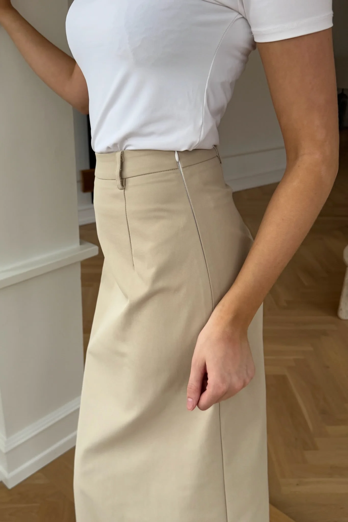KarmenIC Midi Skirt - Beige - Image 4