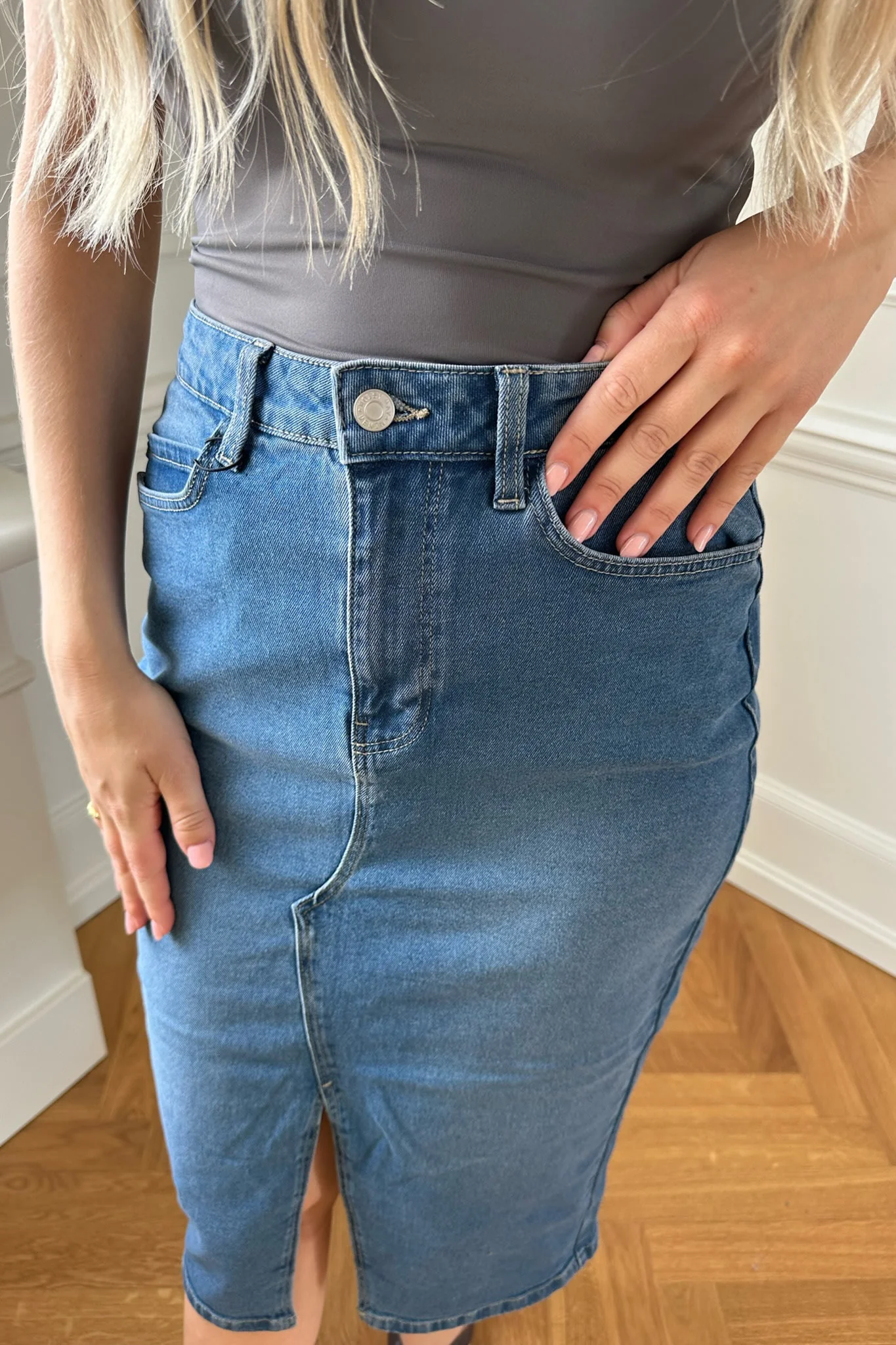 NMKath Slit Midi Shirt - Medium Blue Denim - Image 5
