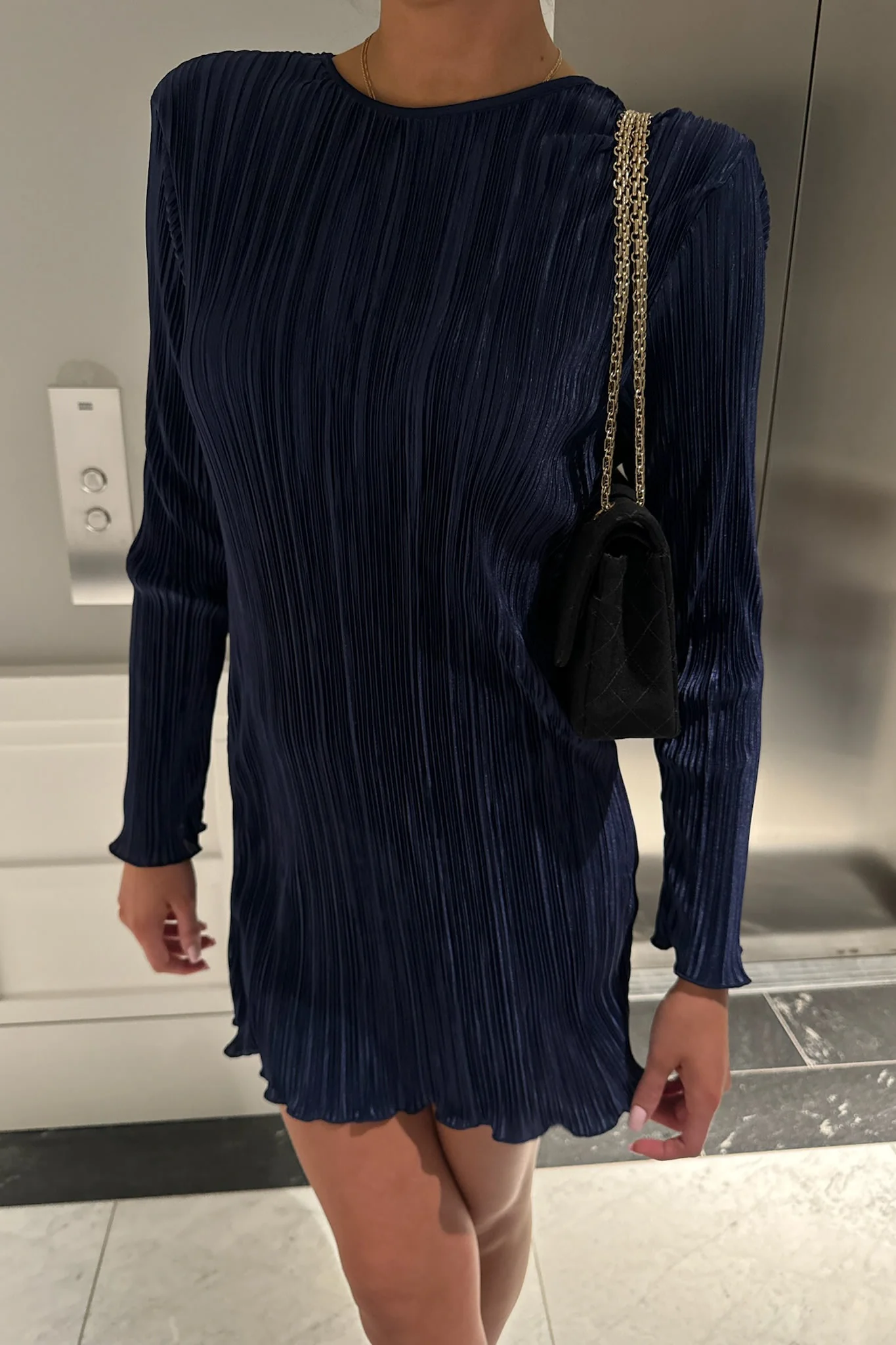 KellyIC Plissé Dress - Navy - Image 6