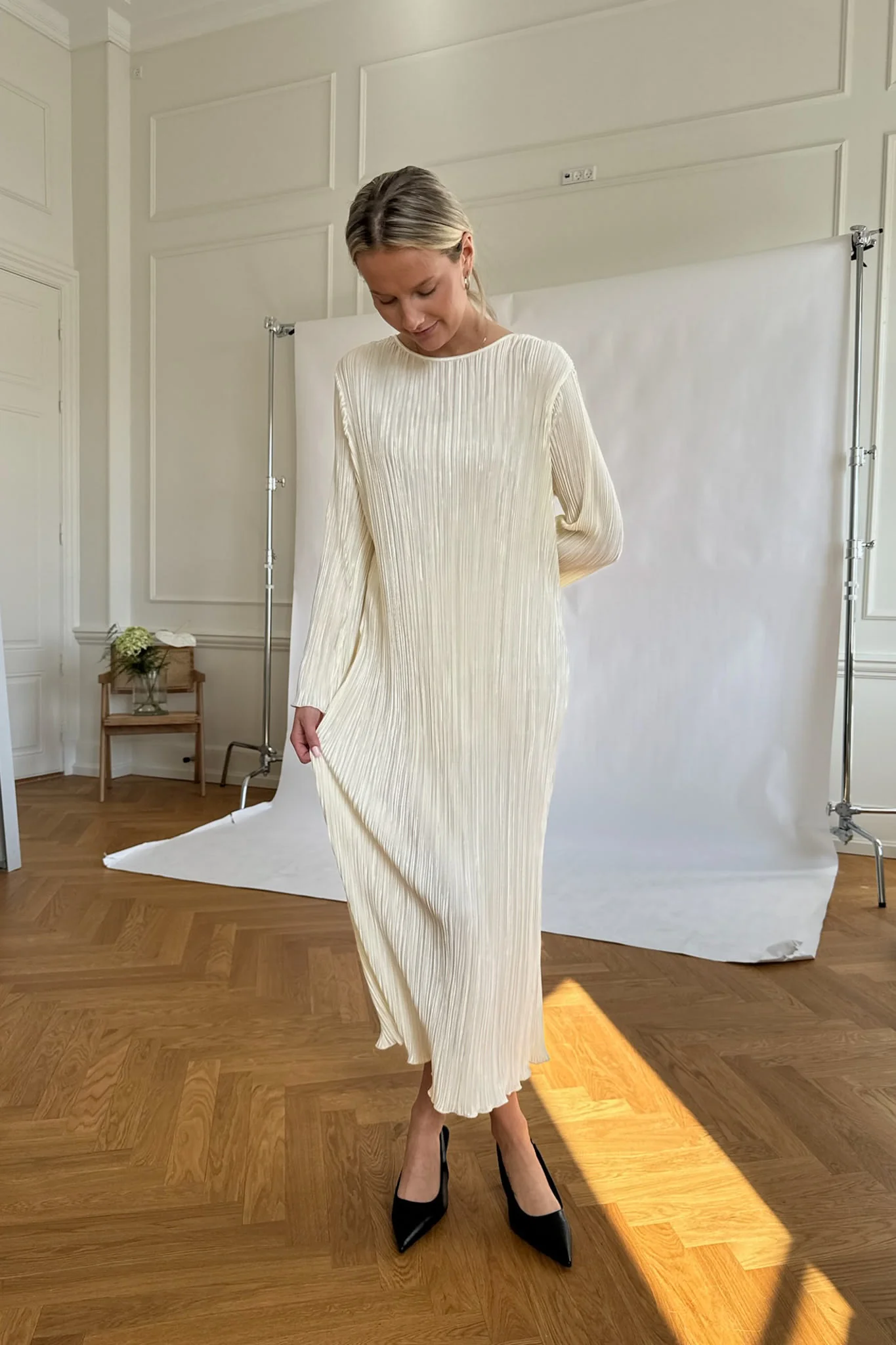 KellyIC Long Plissé Dress - Off White - Image 10