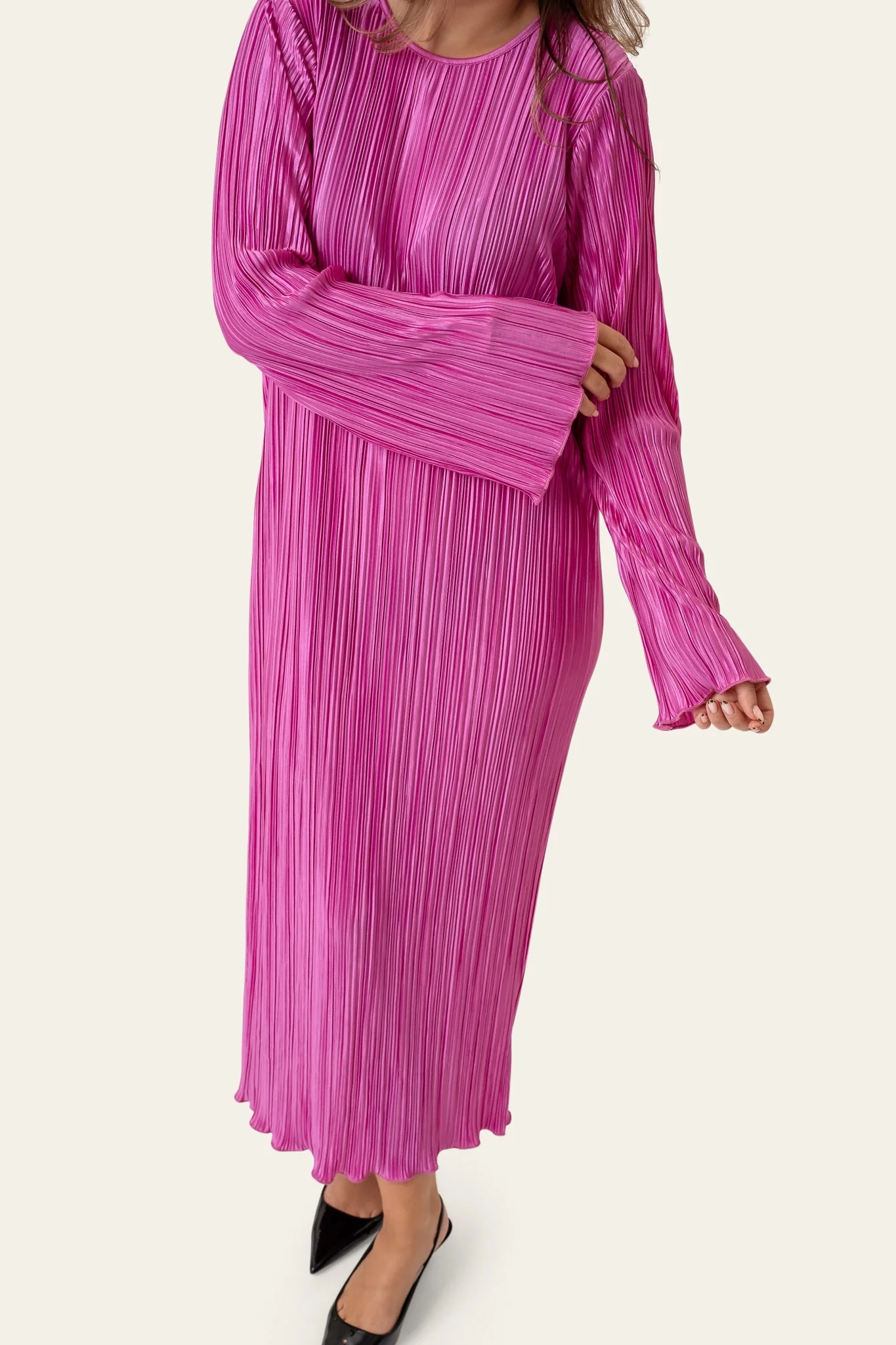 KellyIC Long Plissé Dress - Fuchsia Pink - Image 3