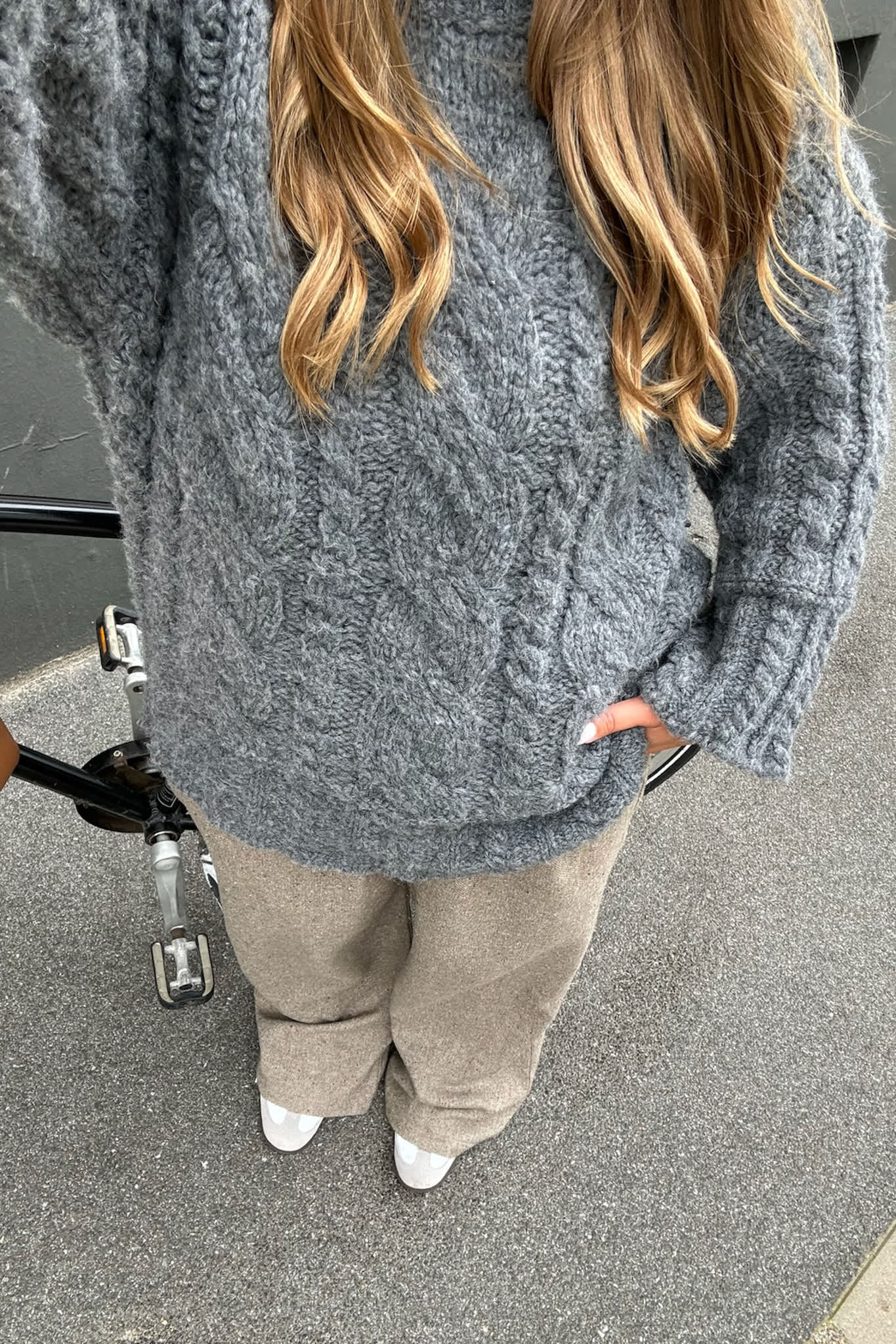 KikiIC Sweater - Grey - Image 7