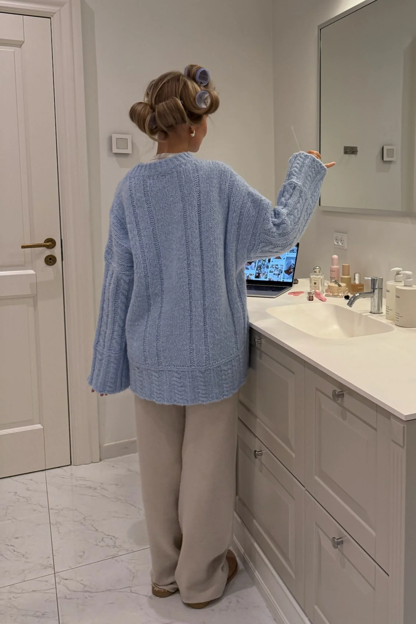 KikiIC Sweater - Light Blue - Image 7