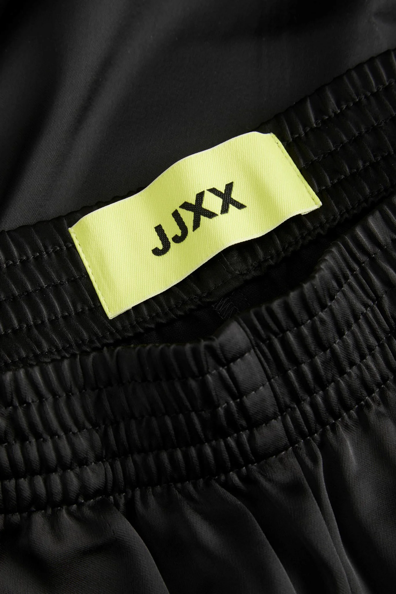 JXKira Regular Satin Pants - Black - Image 10