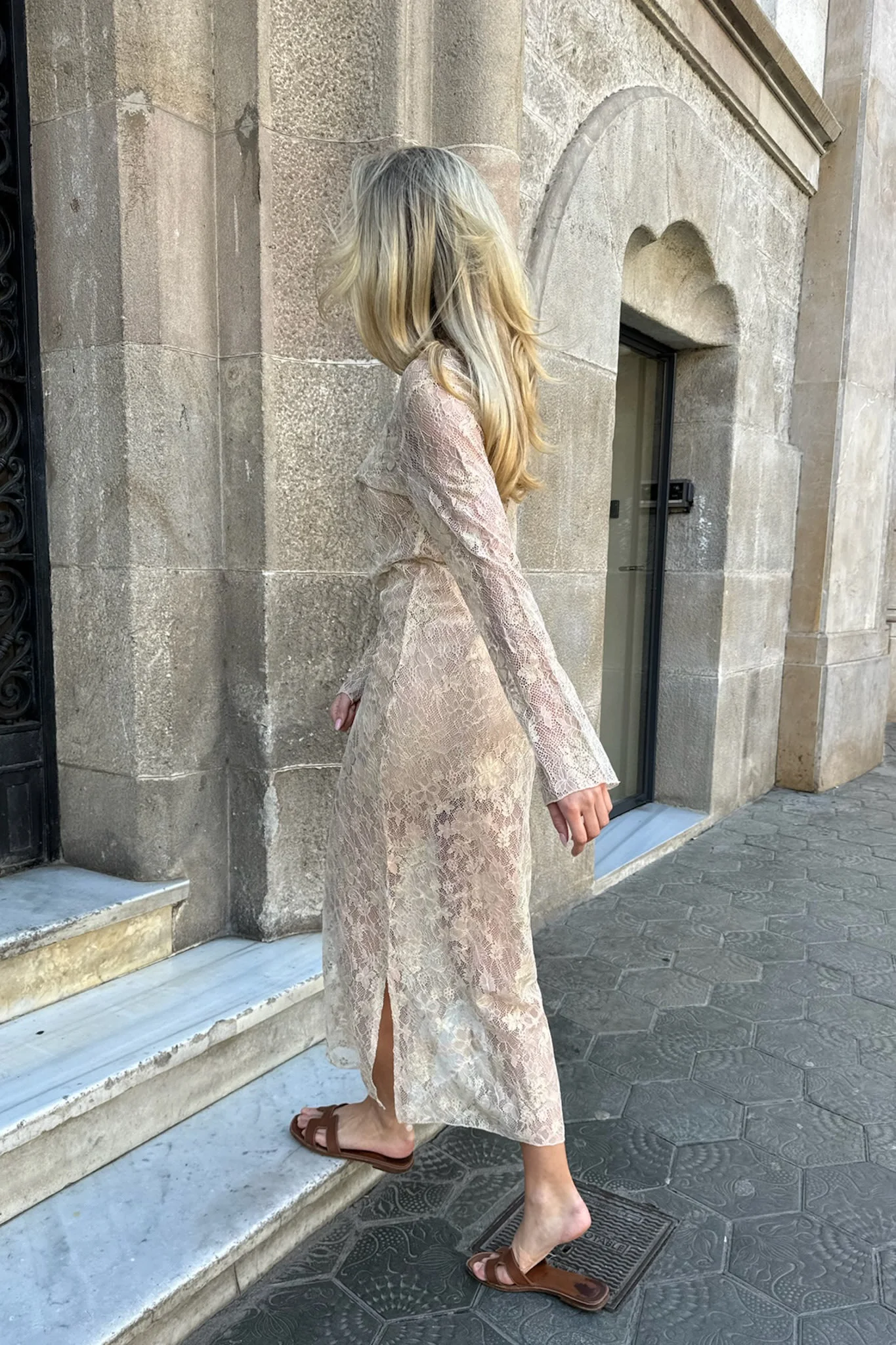 LeaIC Lace Dress - Gold Rose Flower - Image 9