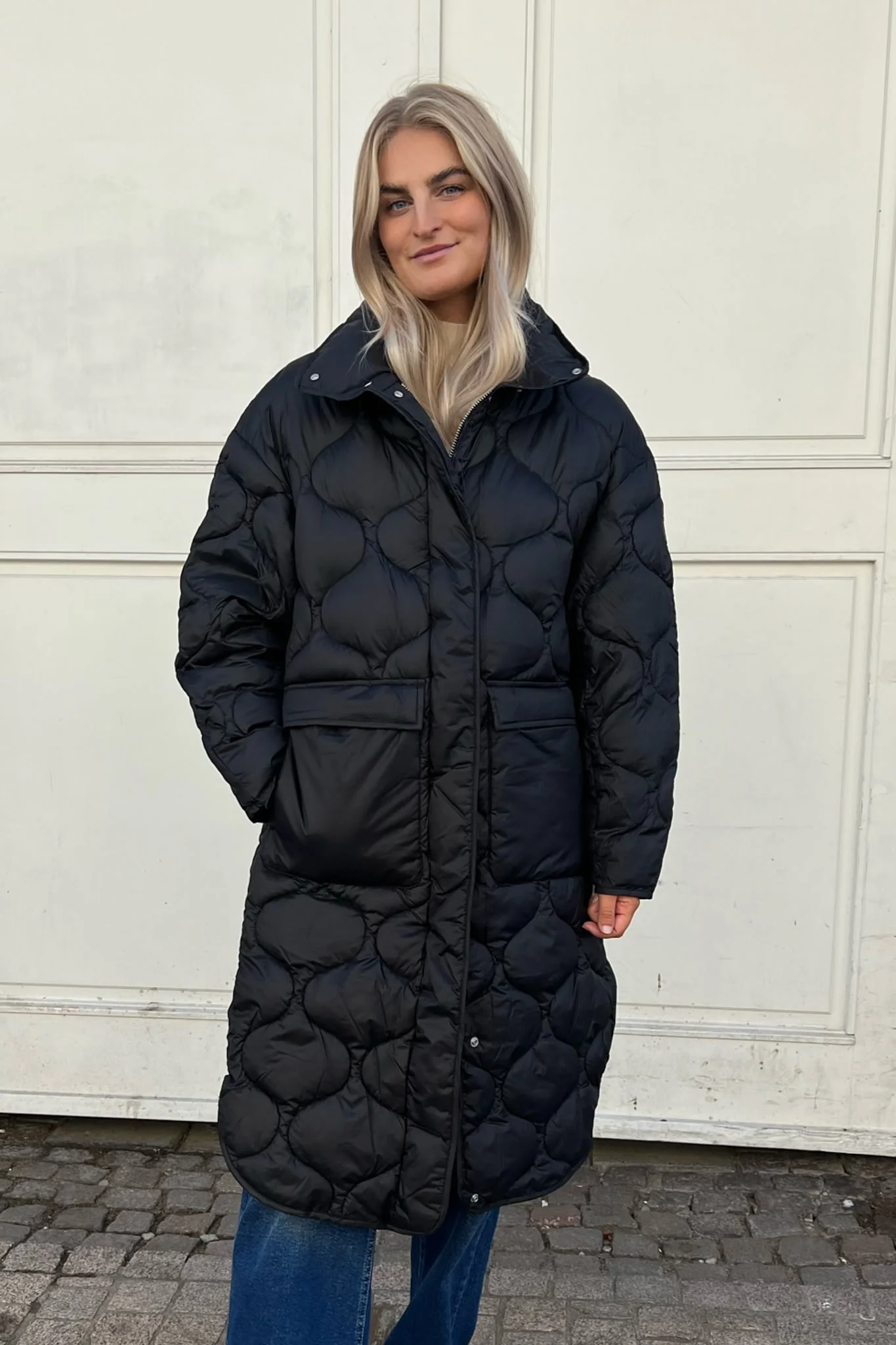JXLenora Shiny Quilted Coat - Black - Image 6