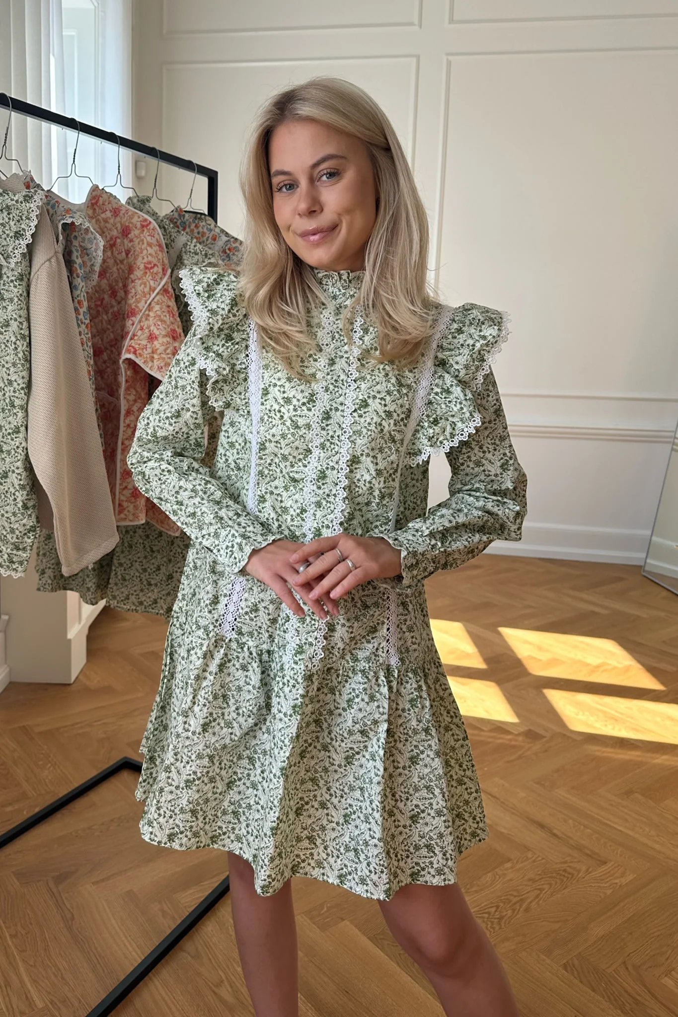 LiaIC Lace Dress - Green Garden Print - Image 4