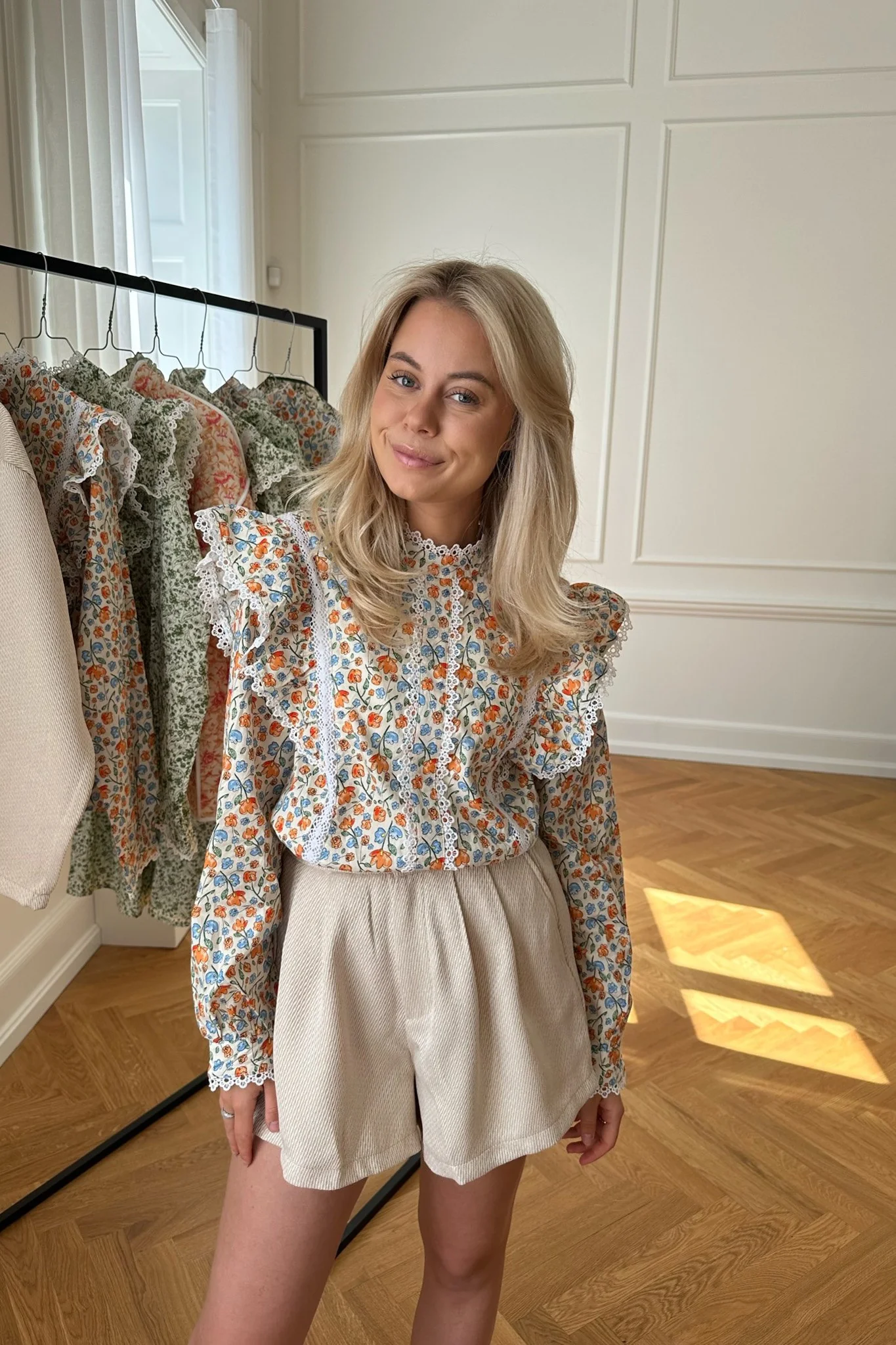 LiaIC Lace Shirt - Multi Flower - Image 6