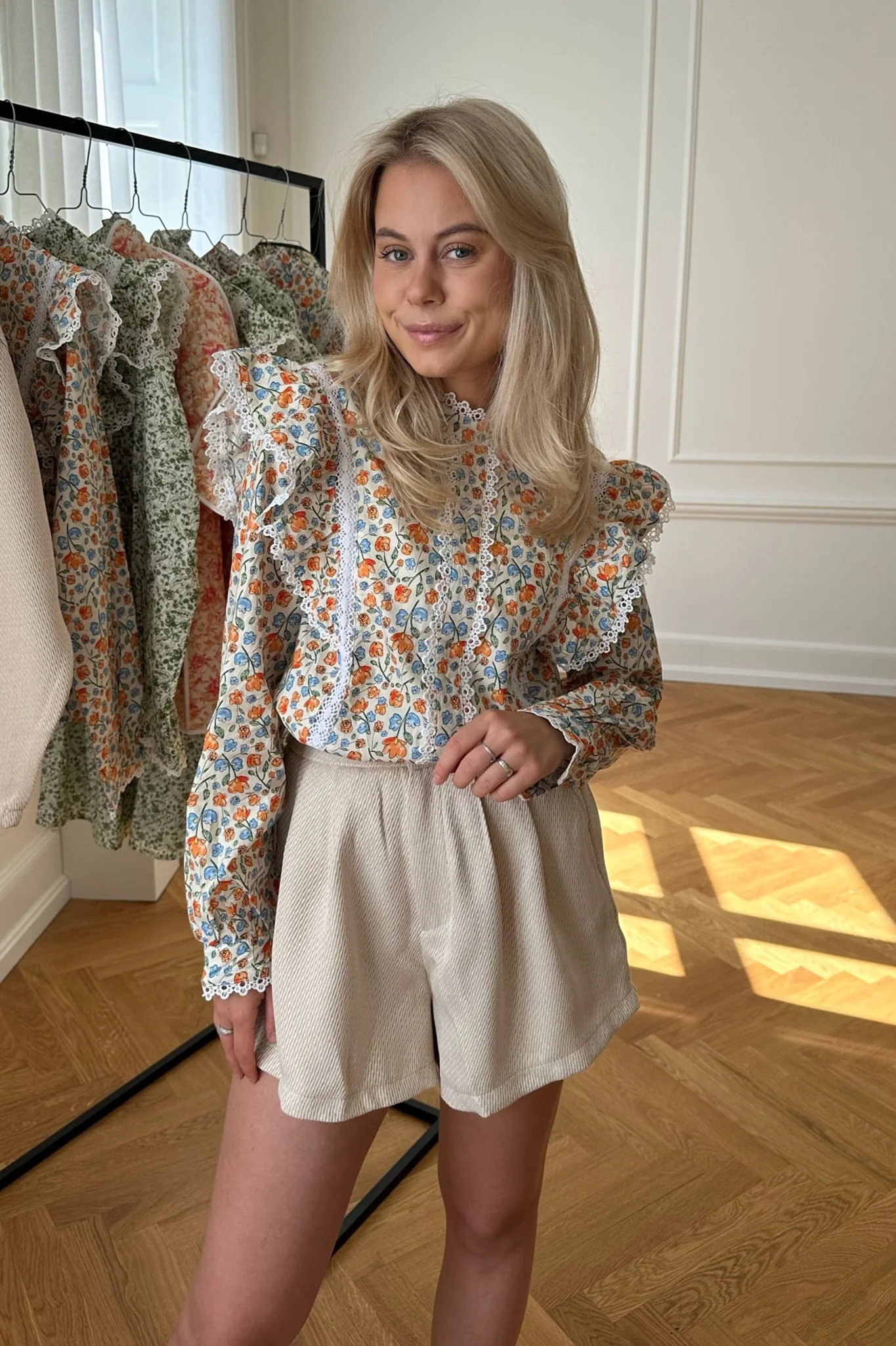 LiaIC Lace Shirt - Multi Flower - Image 7