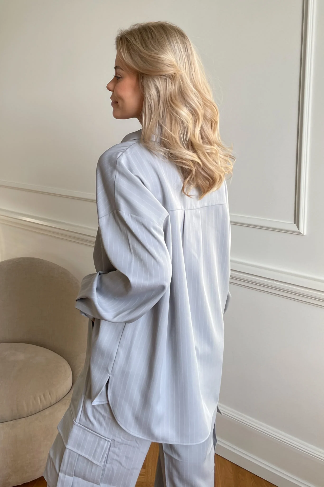 LivaIC Shirt - Light Grey Pinstripe - Image 4