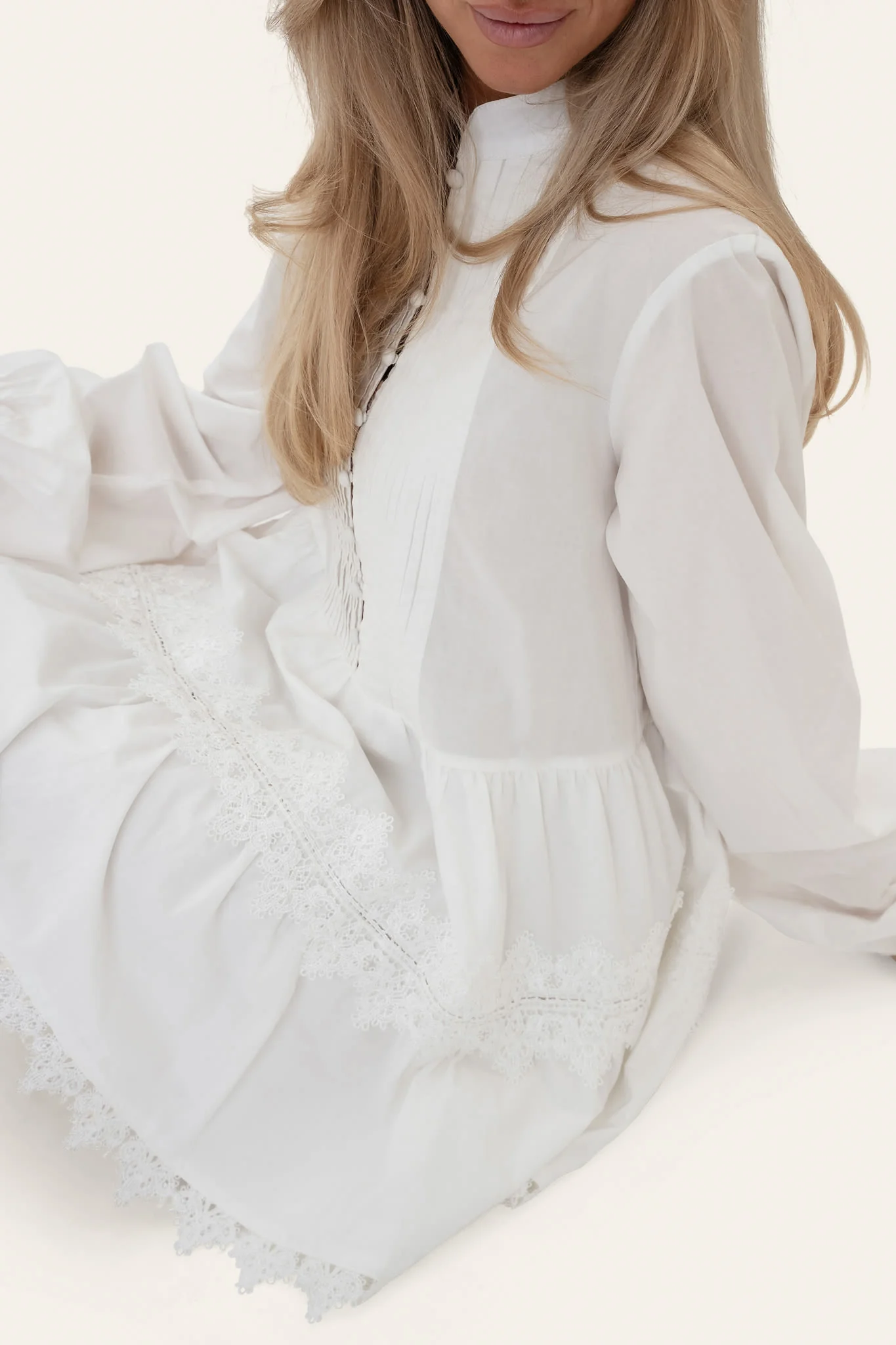 LivIC Dress - White Embroidery - Image 4