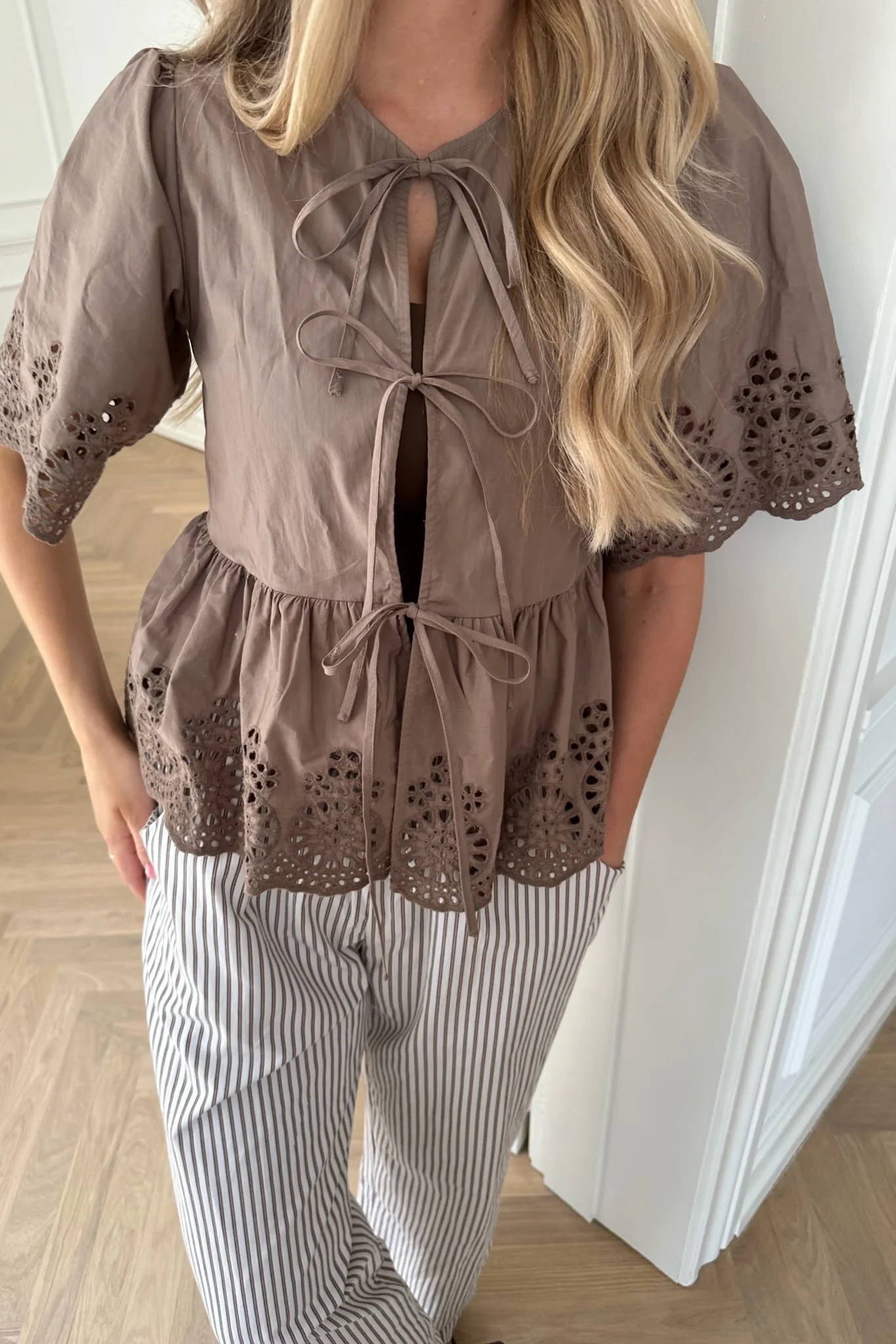LulaIC Top - Mocca Embroidery - Image 2