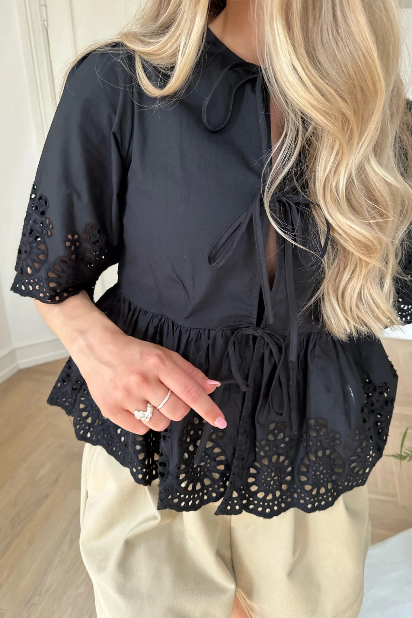 LulaIC Top - Black Embroidery - Image 2