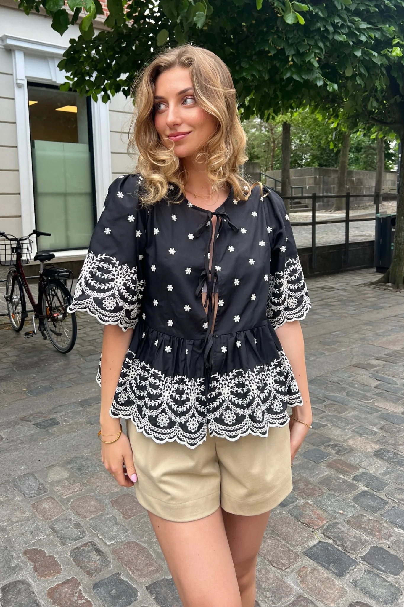 LulaIC Top - Black White Embroidery - Image 2
