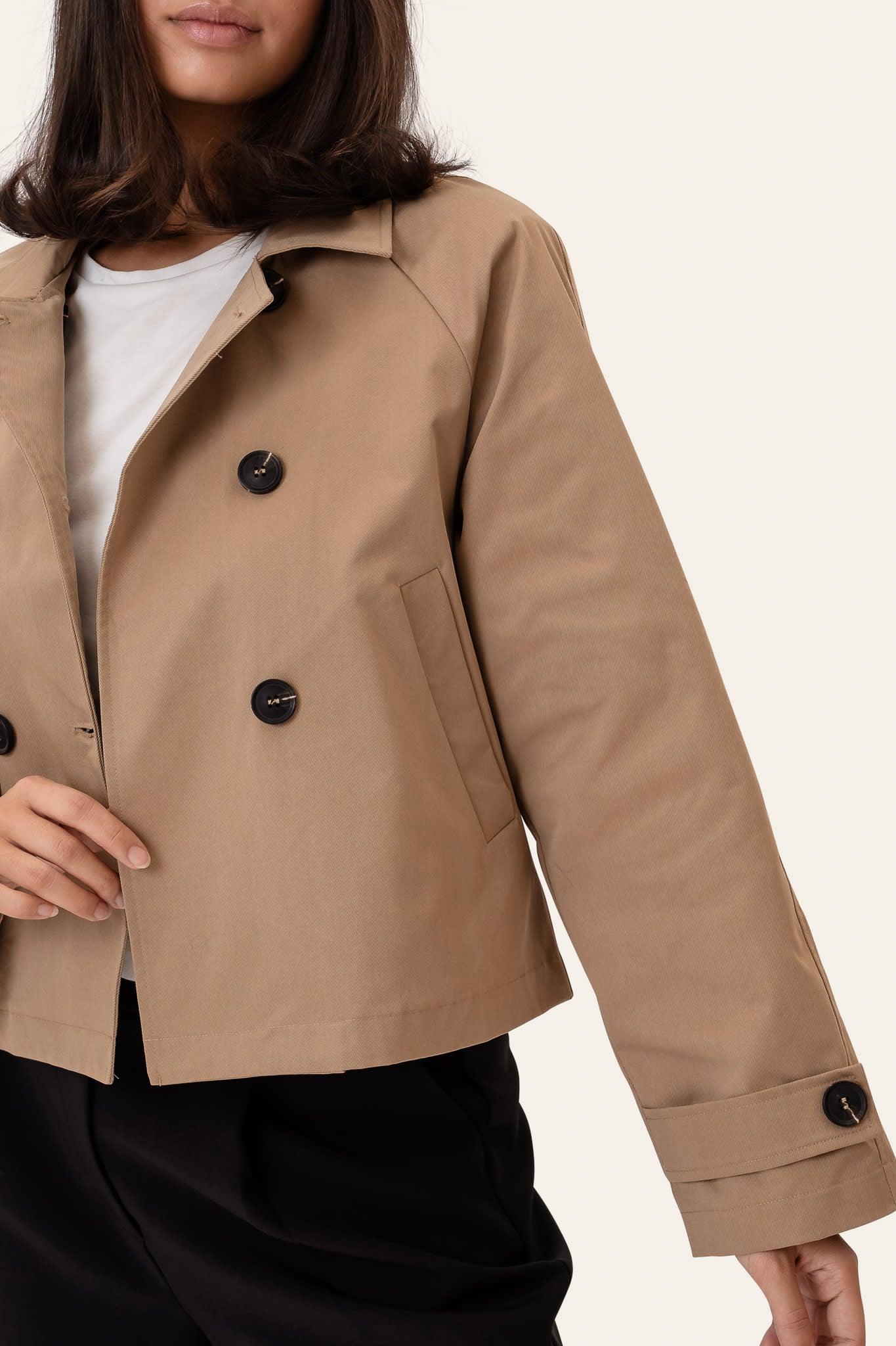 LunaIC Trenchcoat - Light Brown - Image 4