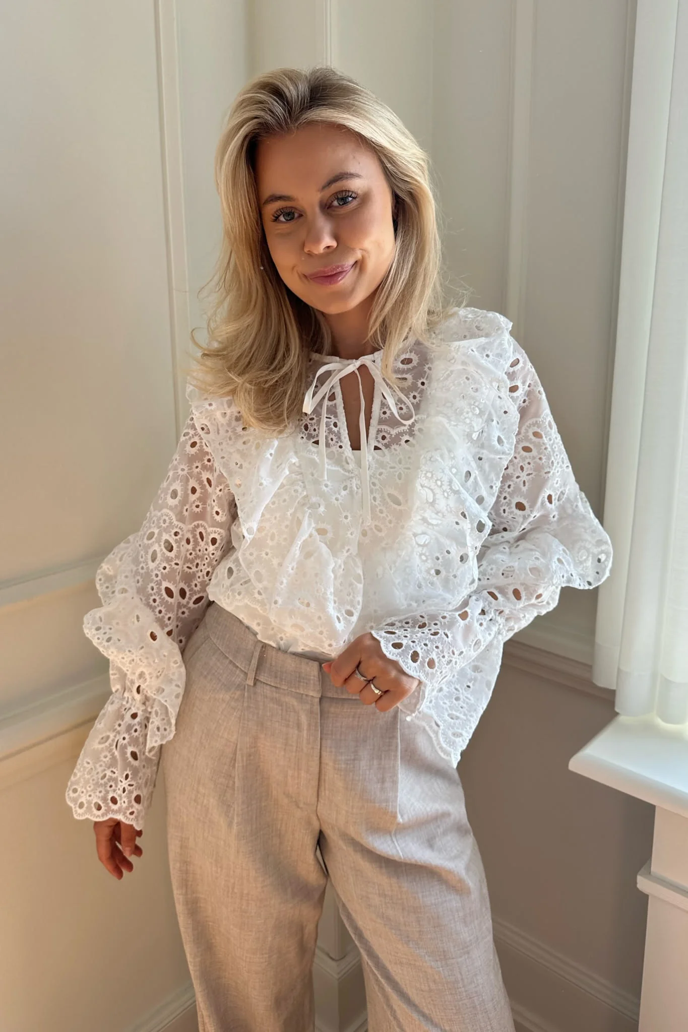 MalouIC Blouse - White - Image 4
