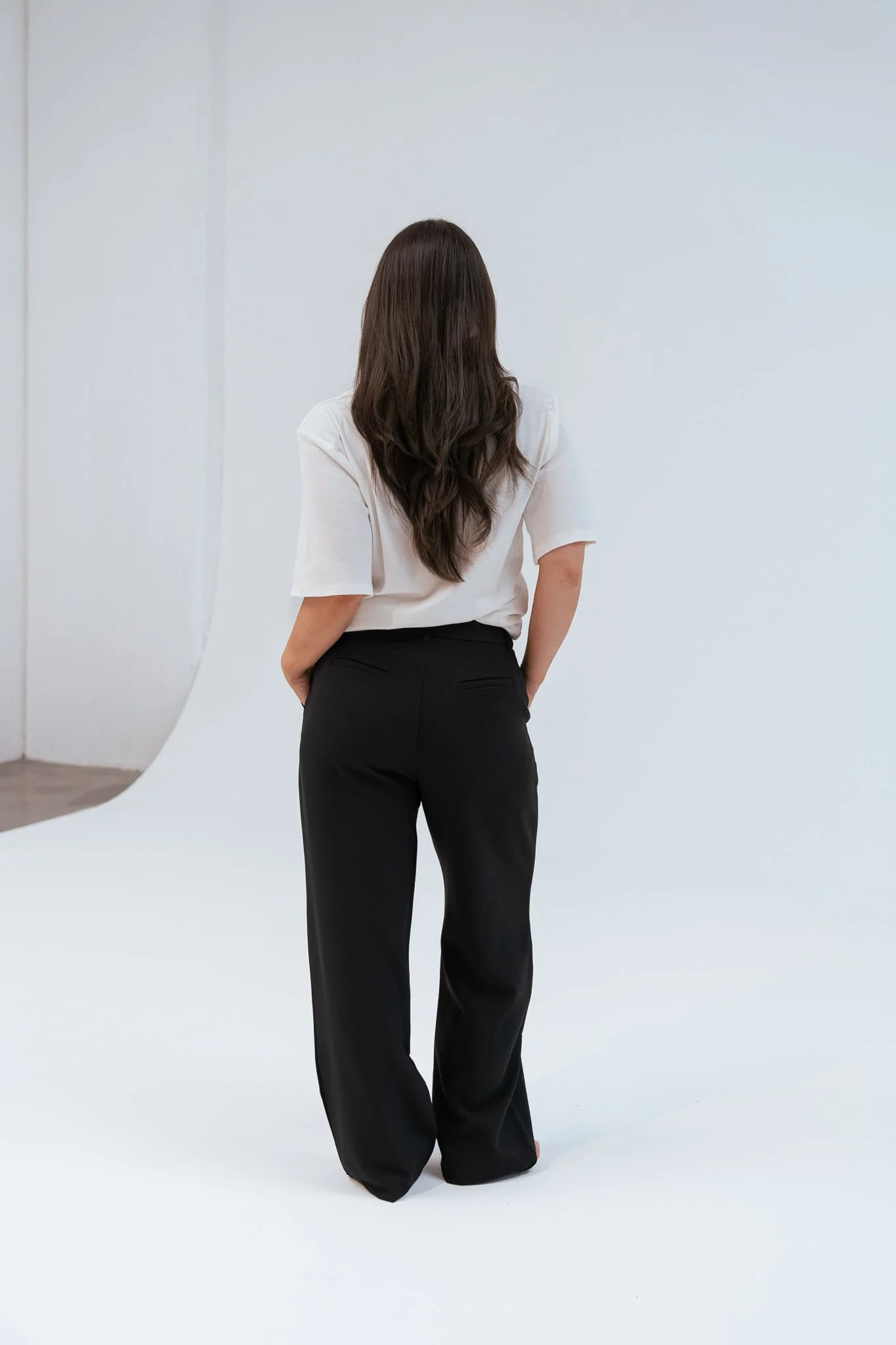 MarieIC Tshirt - White - Image 7