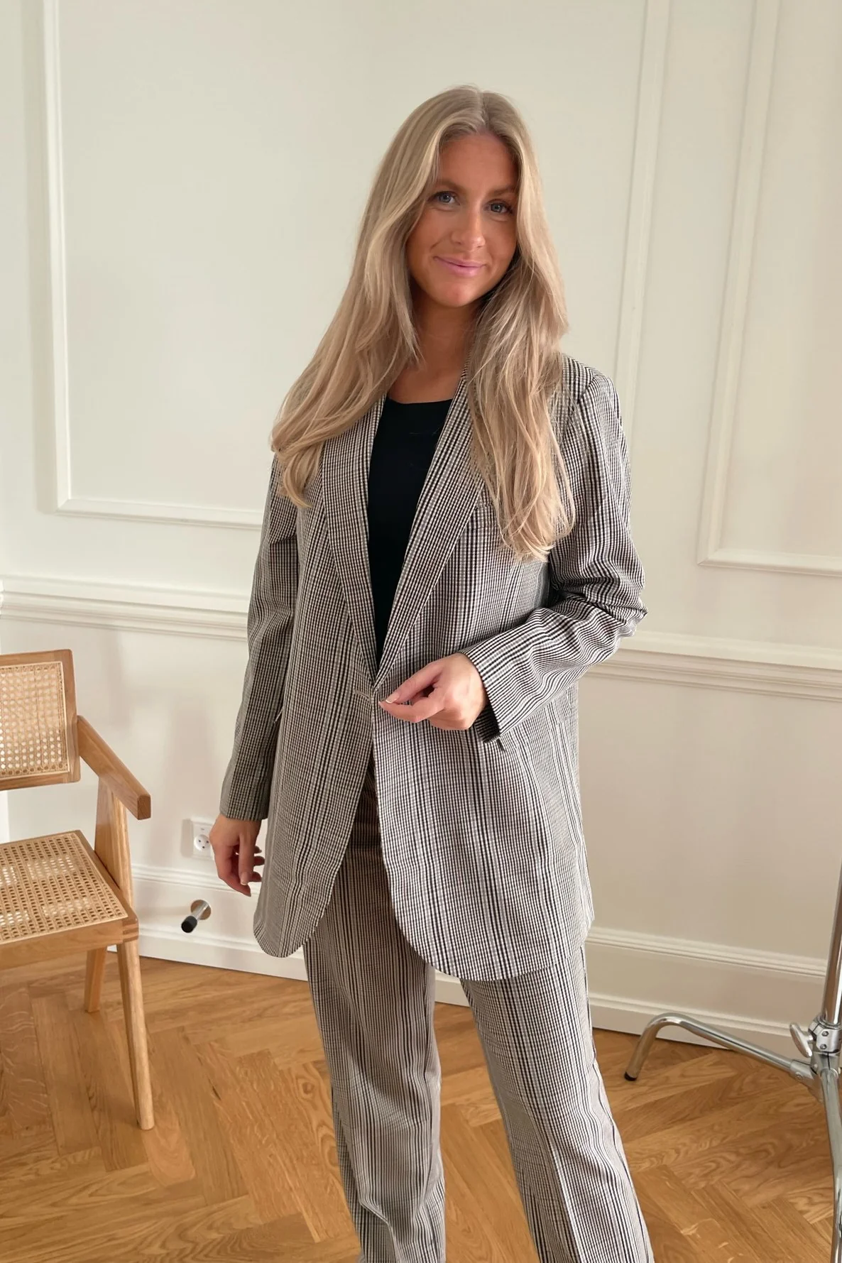 JXMary Check Blazer - Oatmeal Check - Image 3
