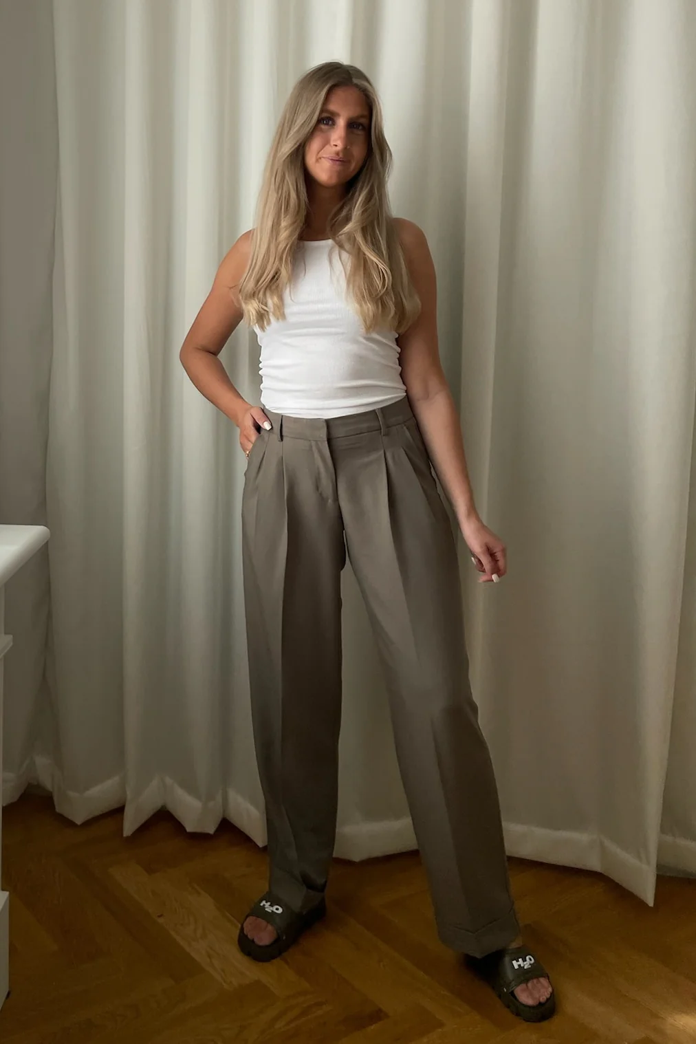 JXMary Regular Pleated MW Pant - Brindle - Image 4