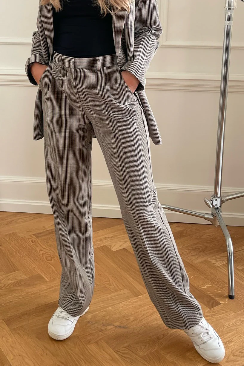 JXMary Regular HW Pant - Oatmeal Check - Image 2