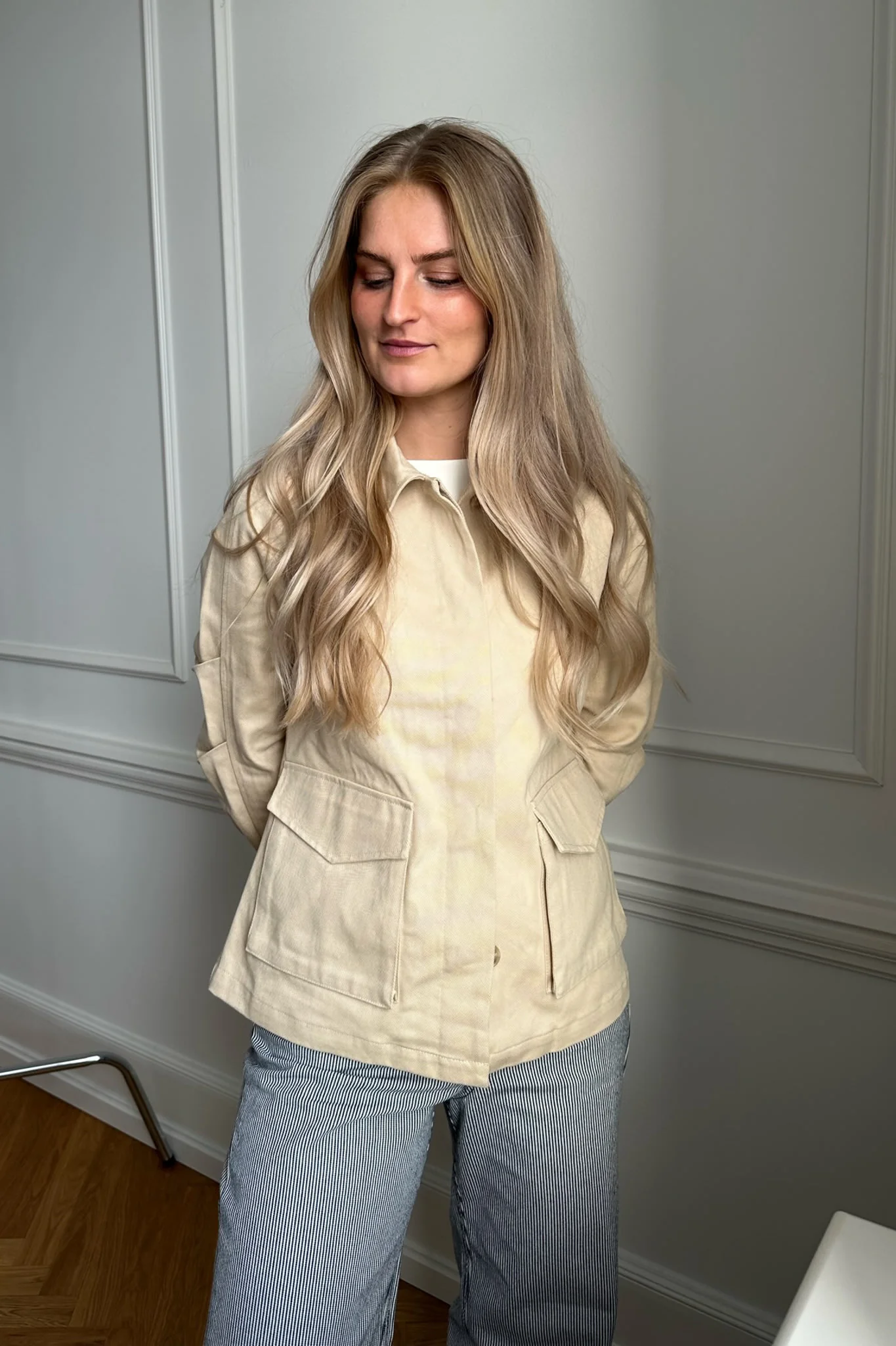 VMMathilde LS Utility Jacket - Semolina - Image 4