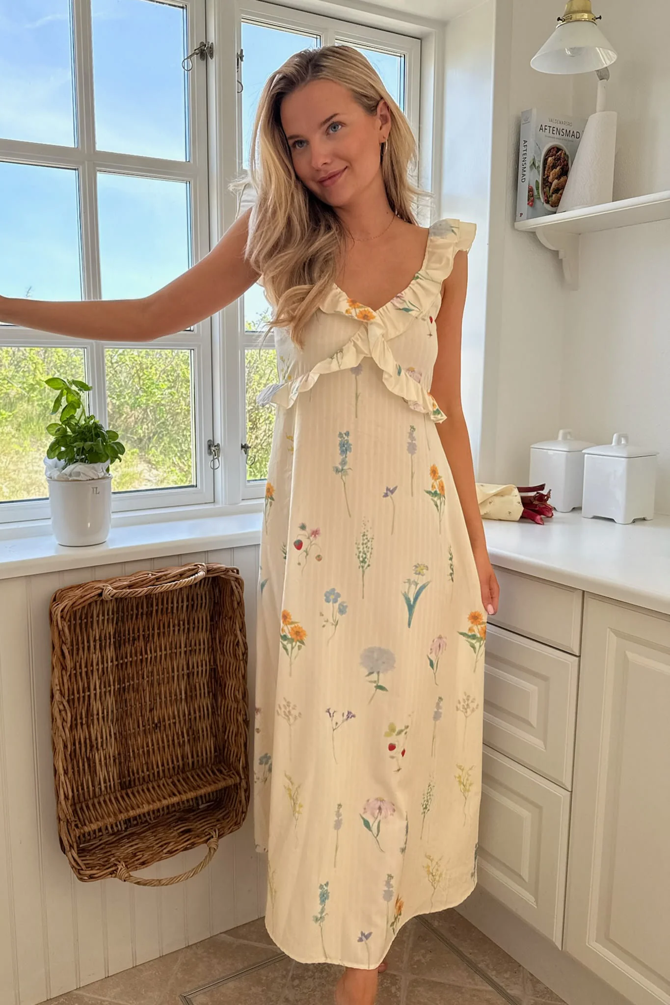MelbaIC Dress - Off White Flower Print - Image 2