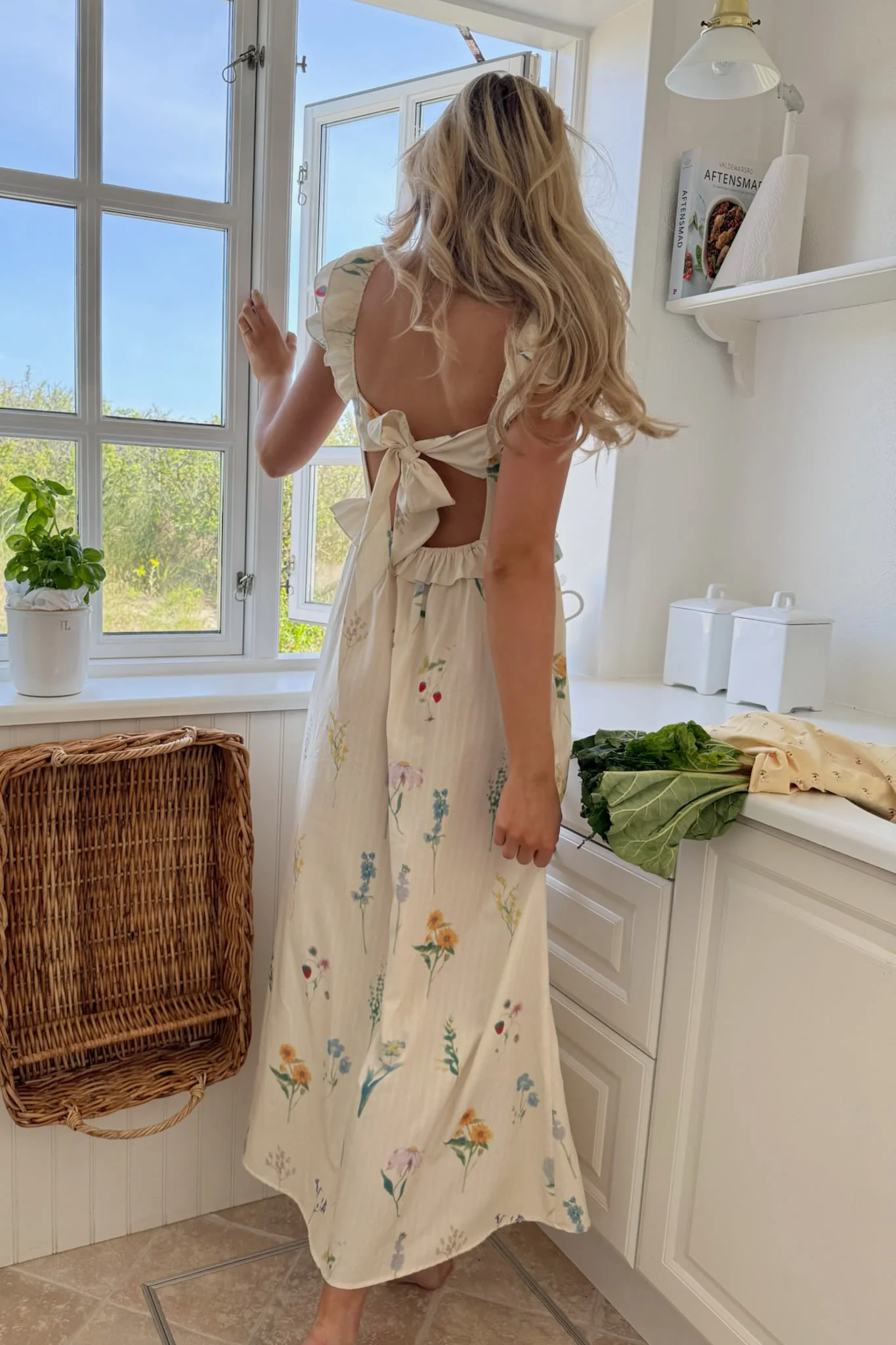 MelbaIC Dress - Off White Flower Print - Image 8
