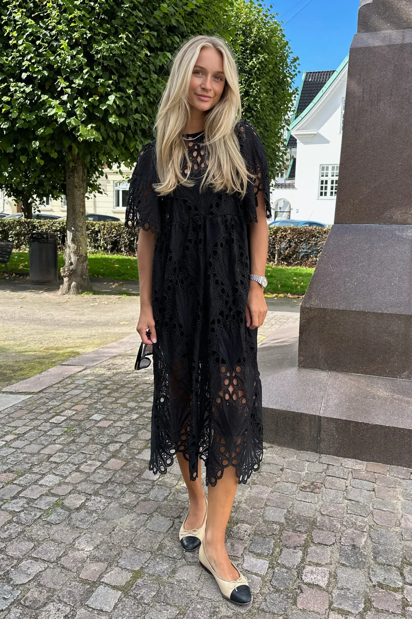 MeliaIC Midi Lace Dress - Black - Image 8