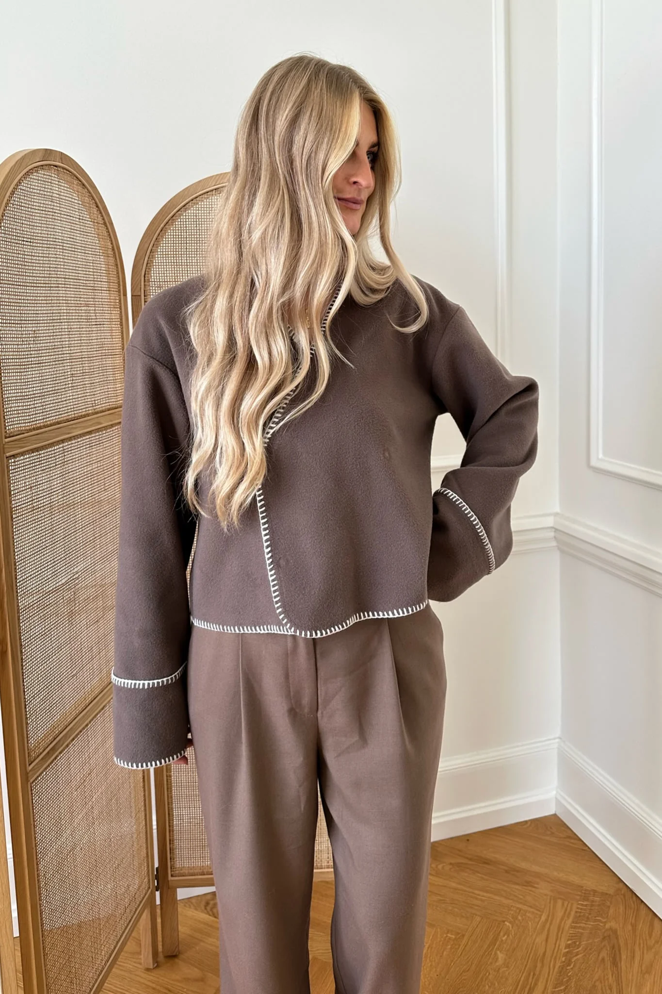 MellieIC Contrast Stitching Jacket - Brown - Image 12