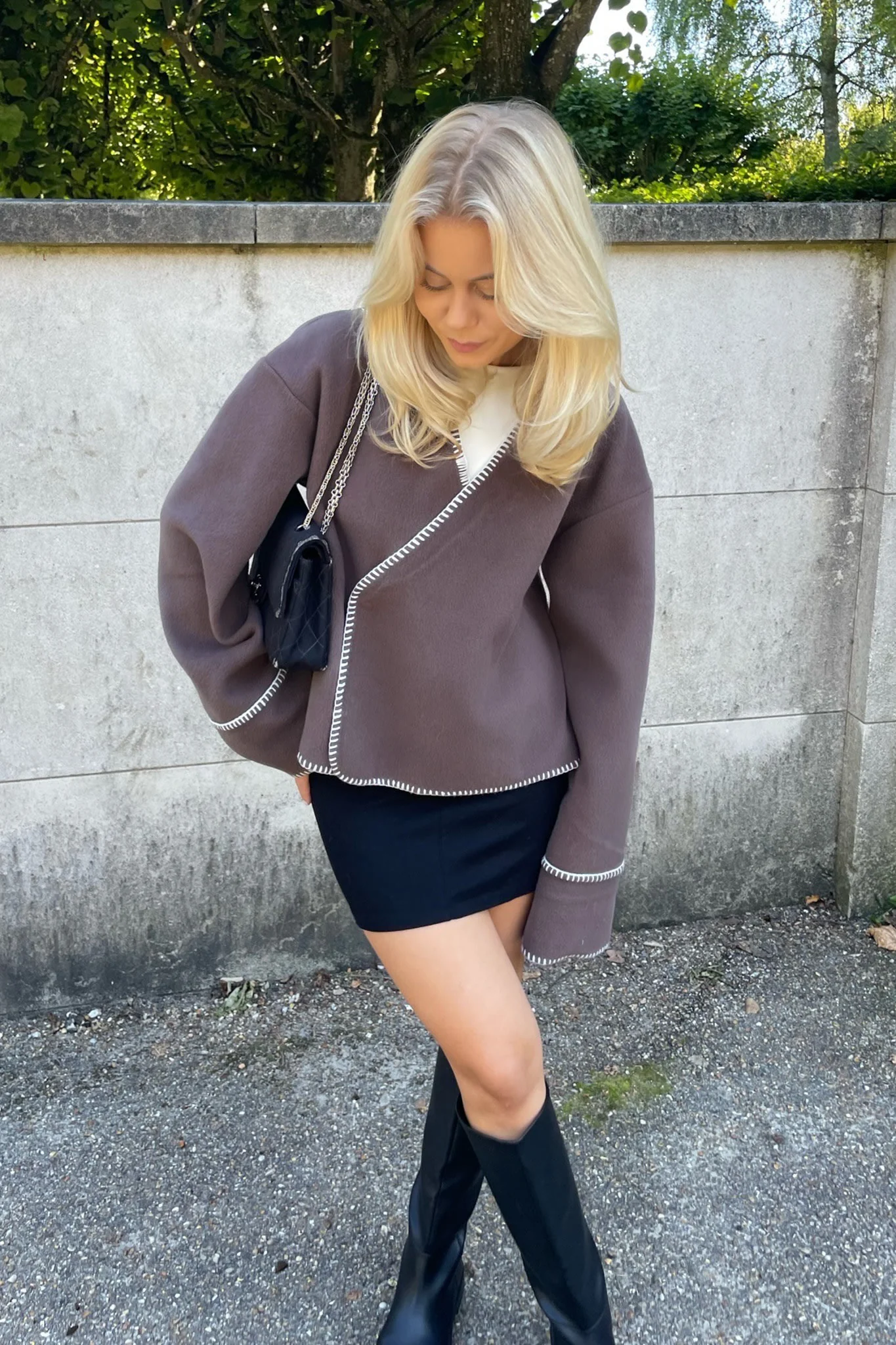MellieIC Contrast Stitching Jacket - Brown - Image 3