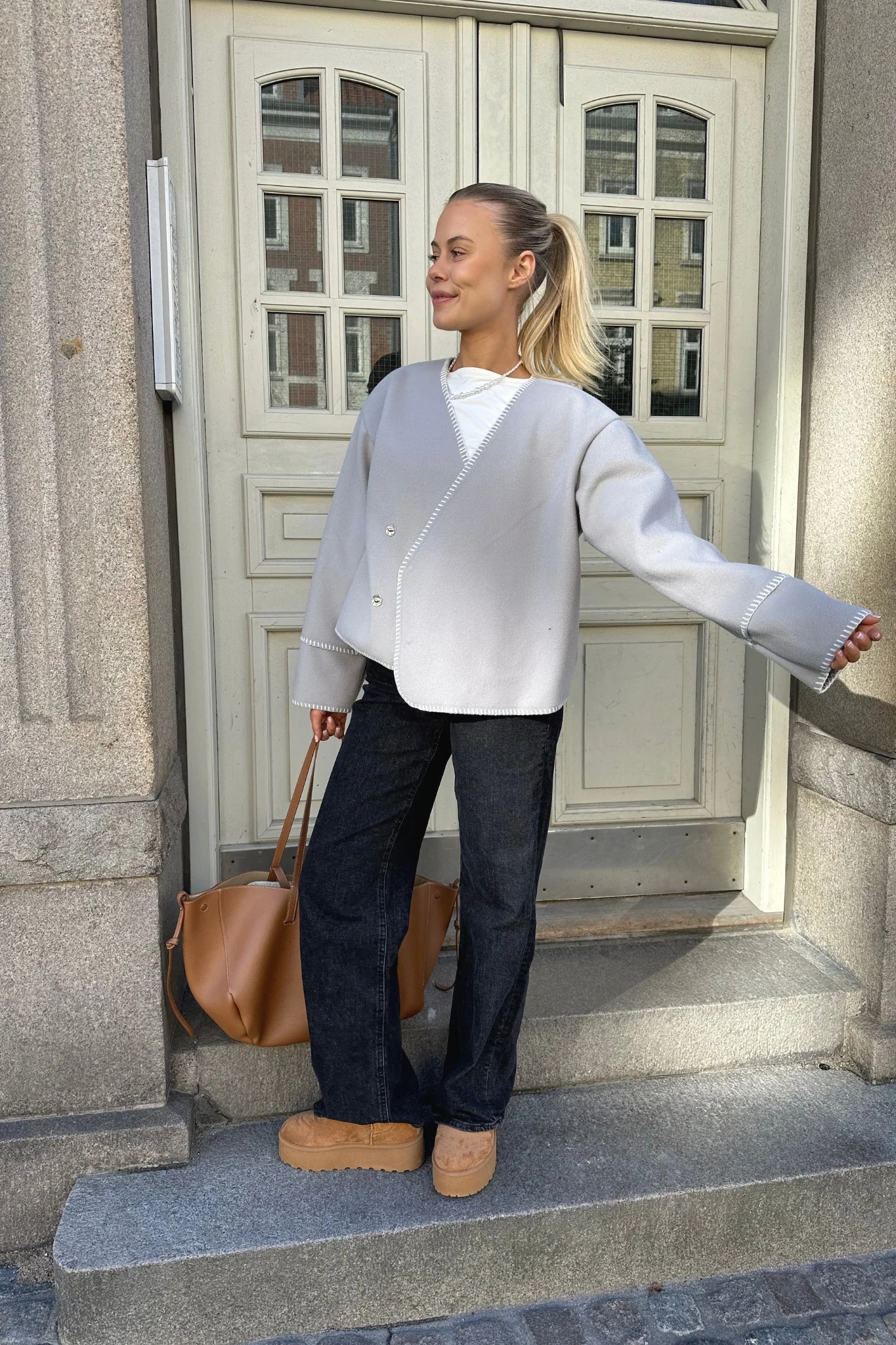 MellieIC Contrast Stitching Jacket - Grey - Image 3