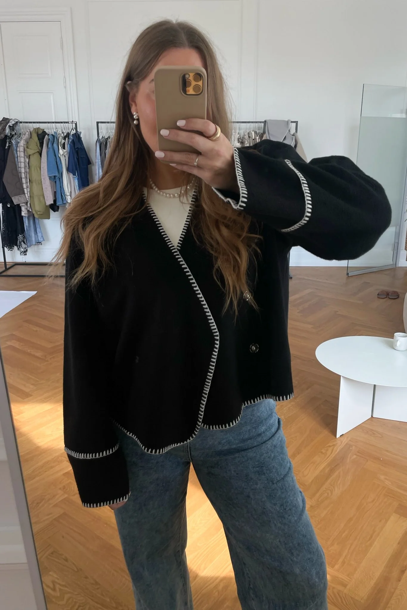 MellieIC Contrast Stitching Jacket - Black - Image 14