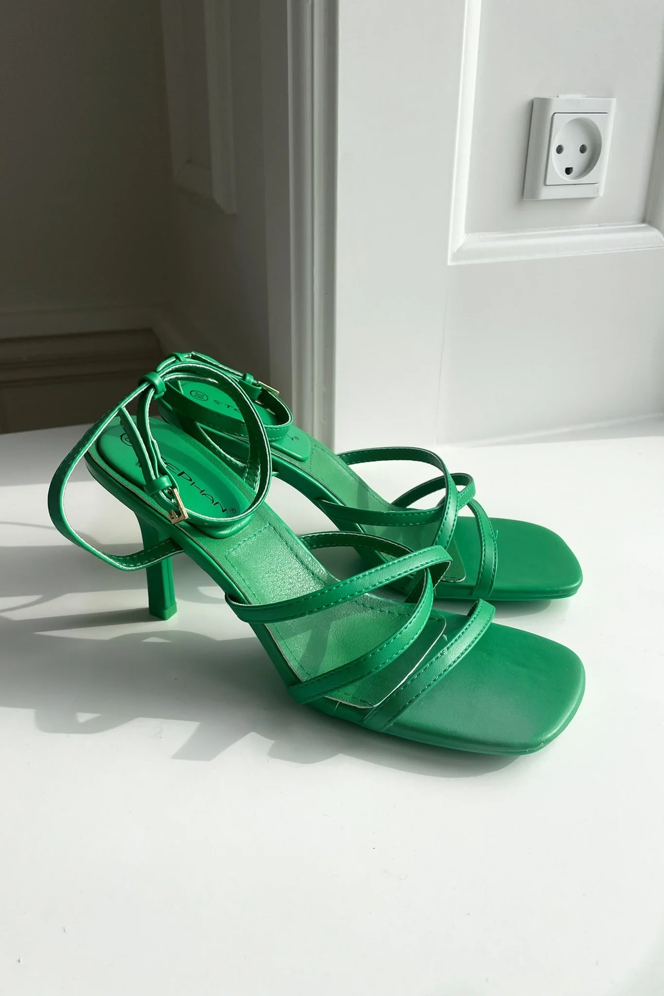 QQ-80 Milan Heels - Green - Image 3