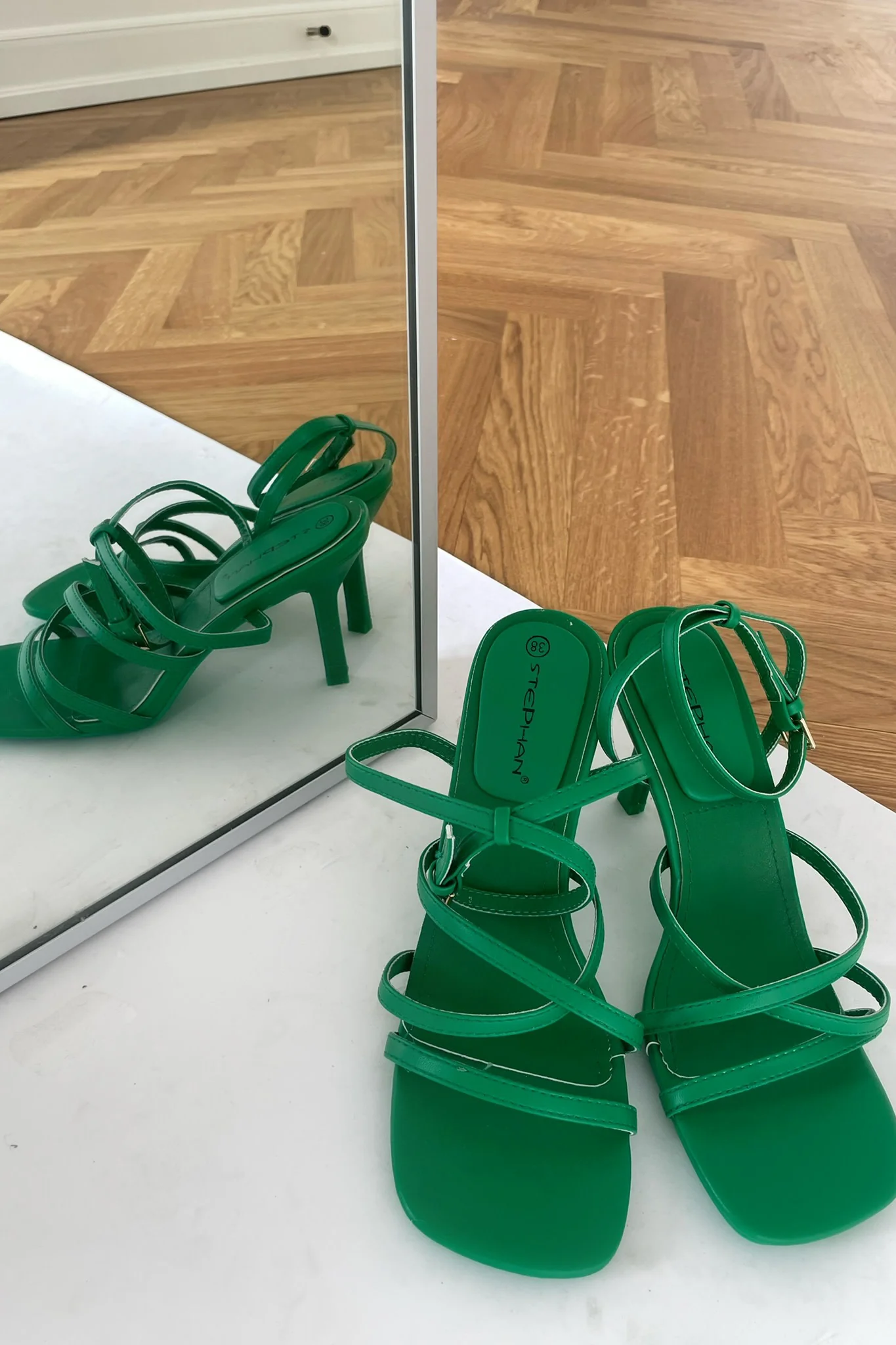 QQ-80 Milan Heels - Green - Image 4