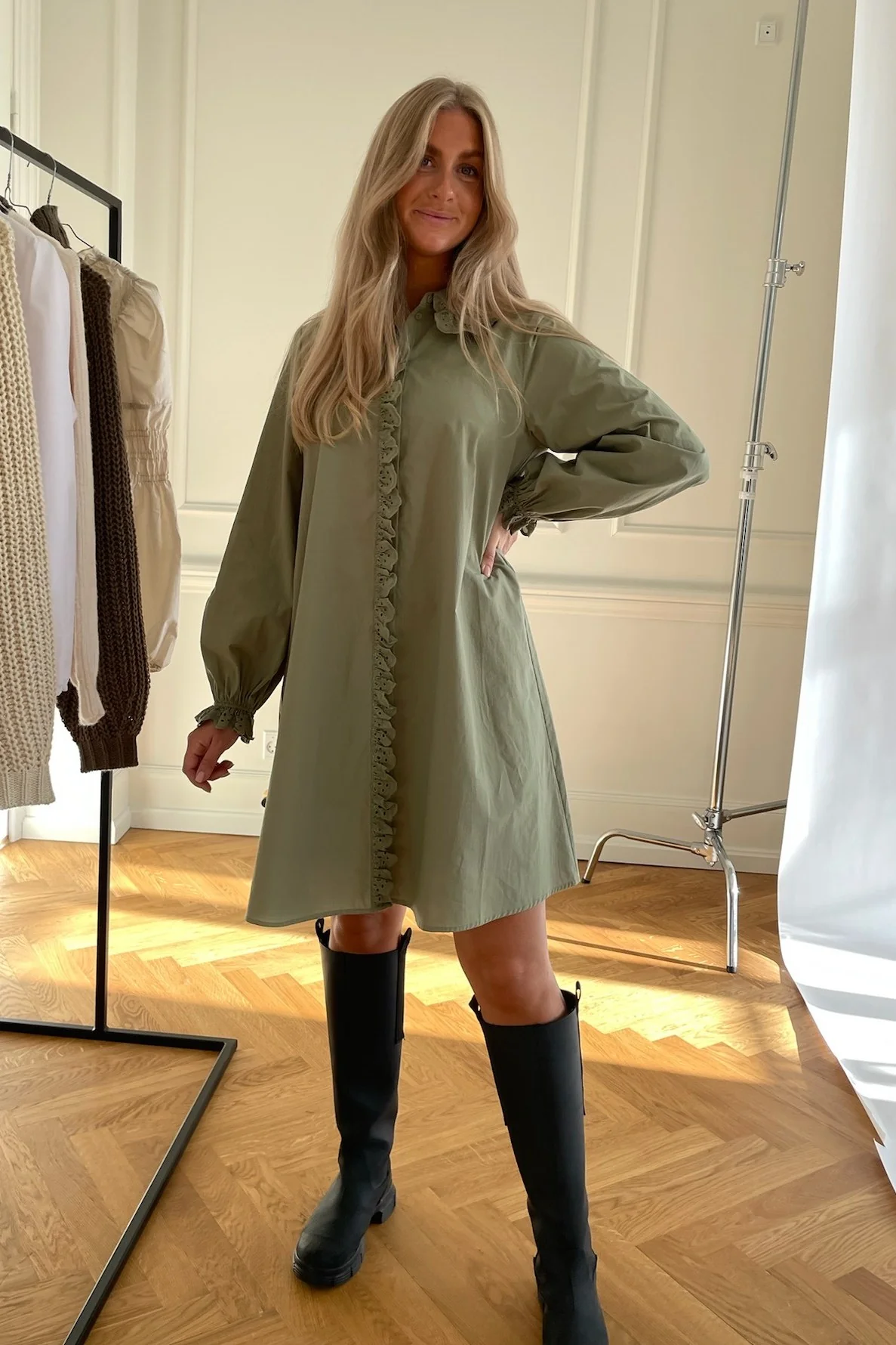 MirelleIC Dress - Green Embroidery - Image 4