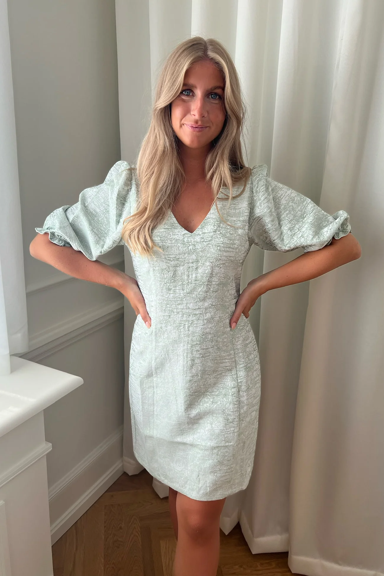 Misanta SS Dress - Pastel Green - Image 2