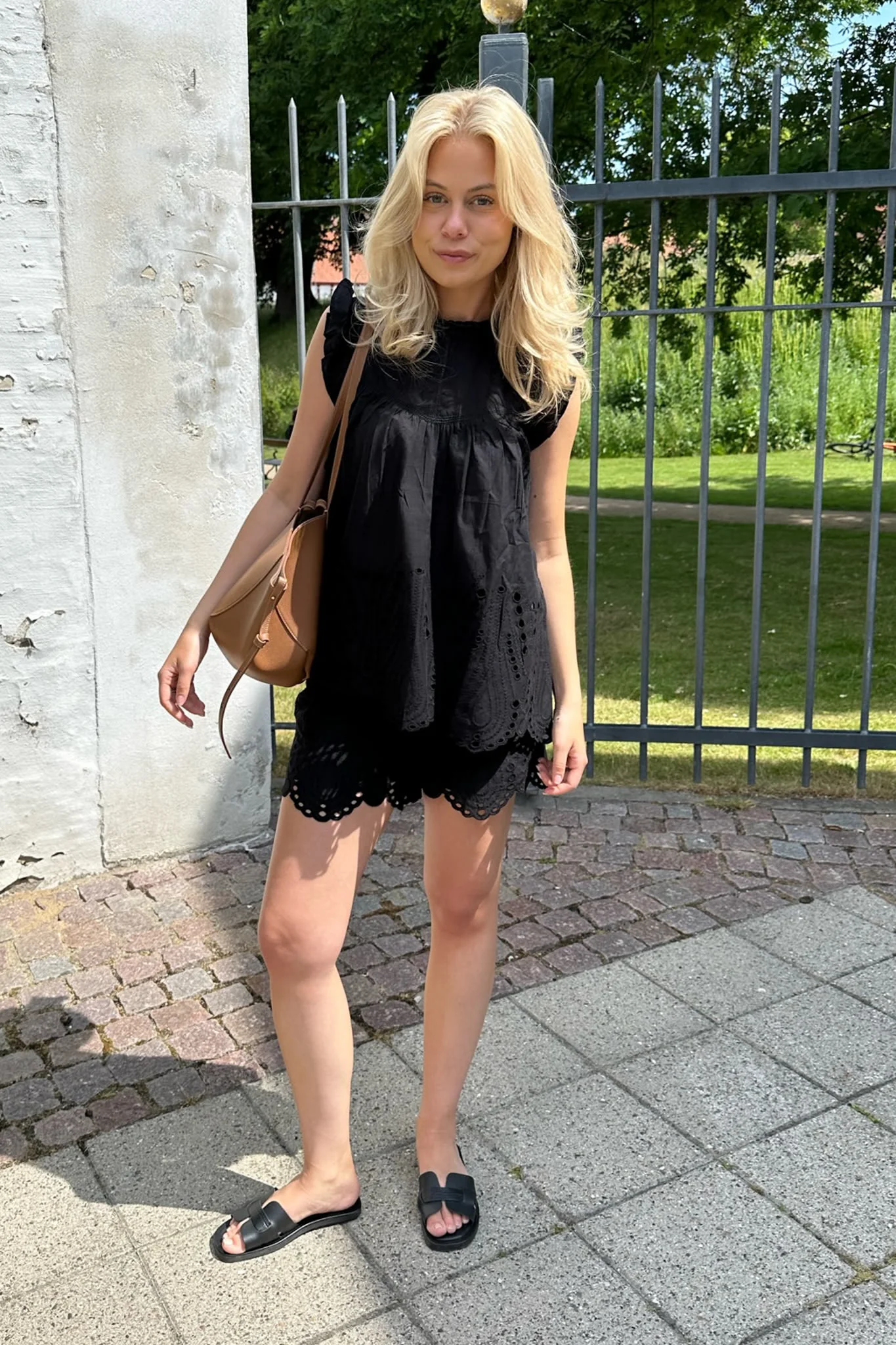 Miti Top - Black - Image 2
