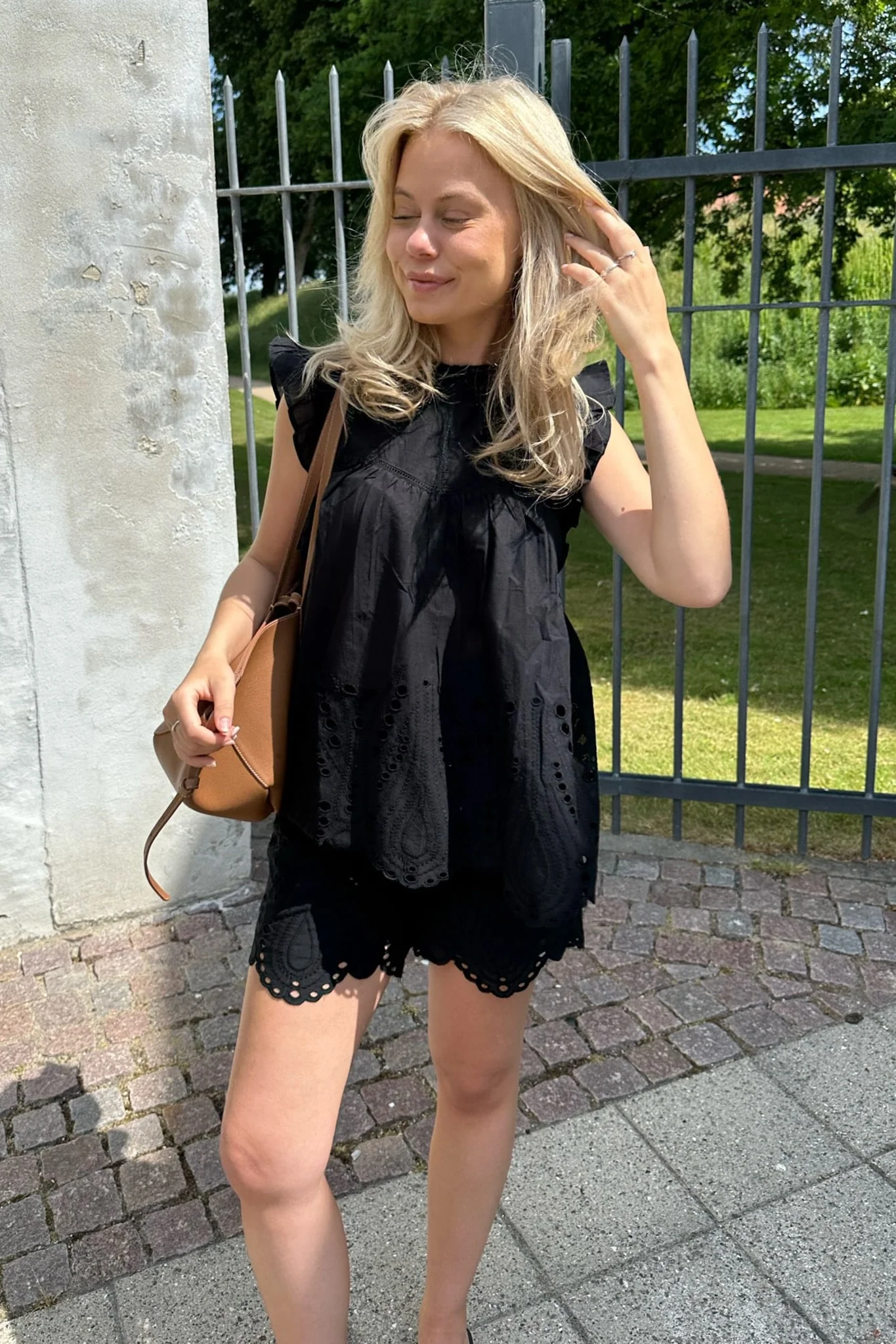 Miti Top - Black - Image 4