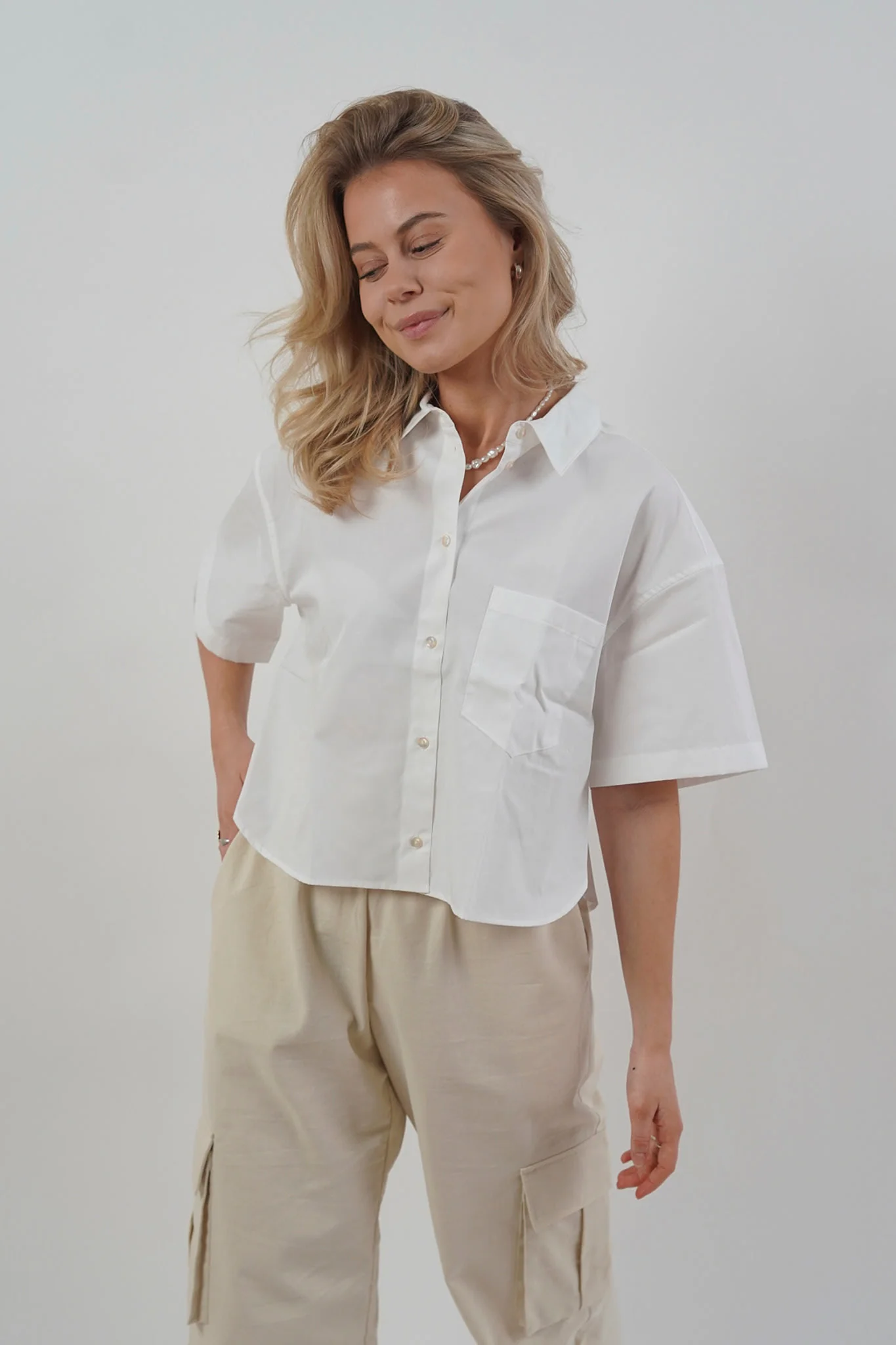 JXMolly SS Relaxed Poplin Shirt - White - Image 3