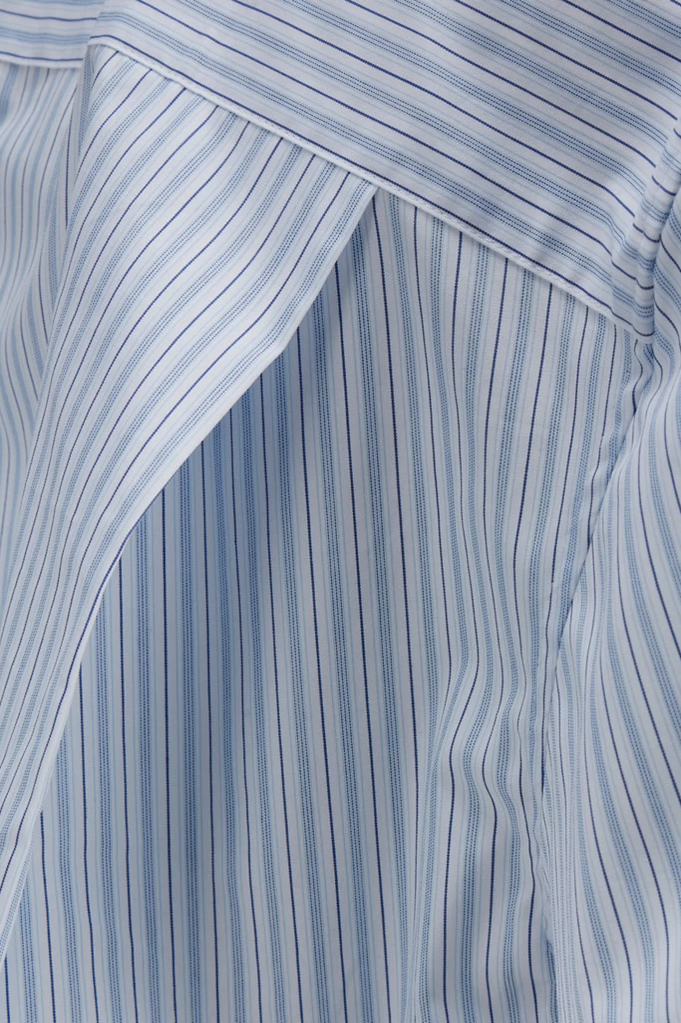 JXMolly SS Relaxed Poplin Shirt - White Blue - Image 11