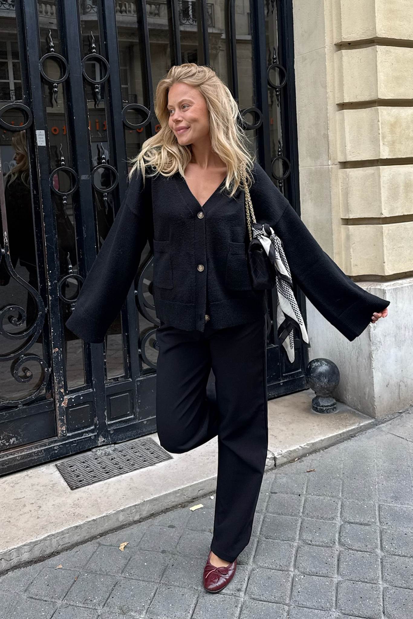 MollyIC Cardigan - Black - Image 6