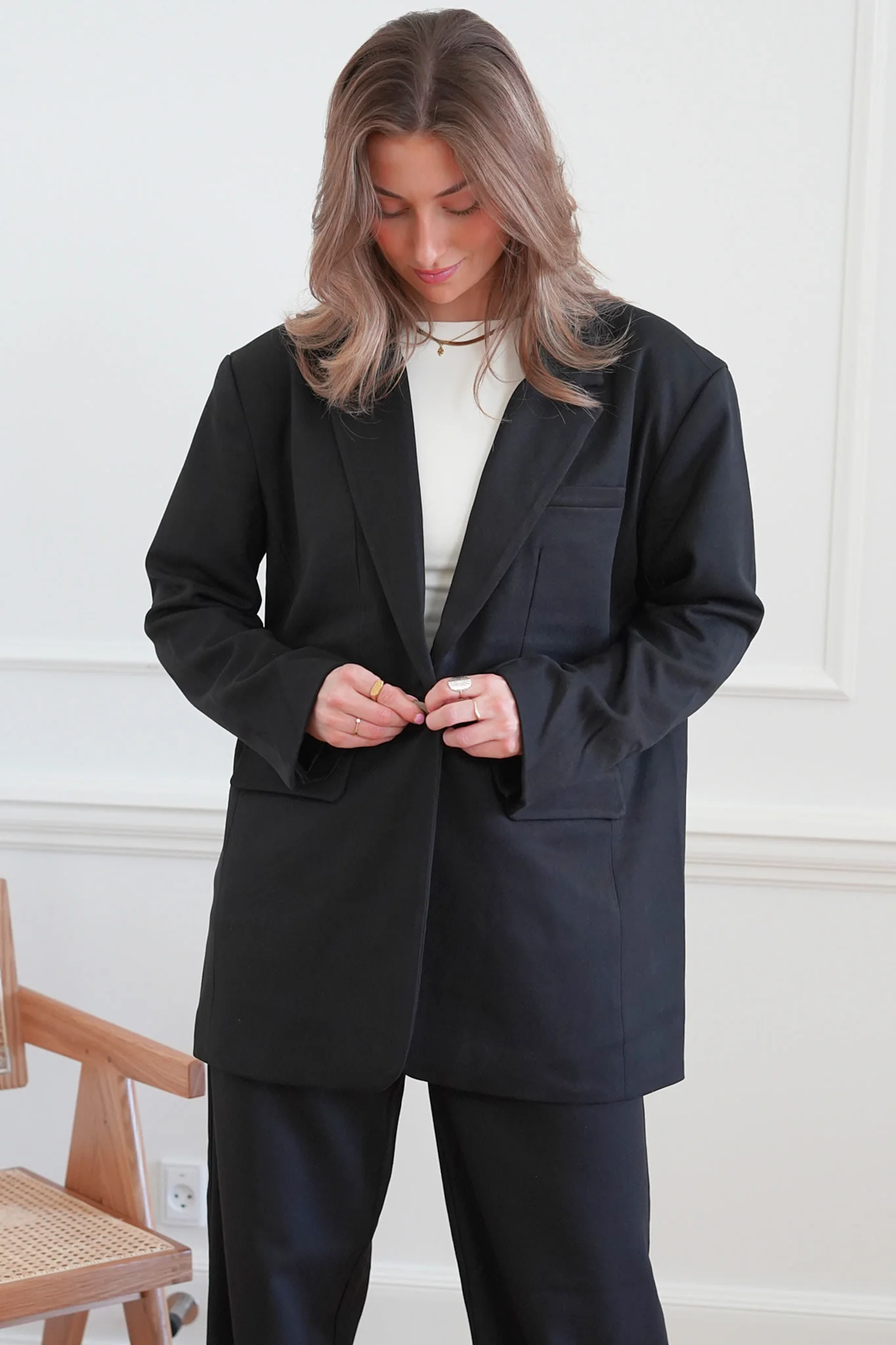 SNNaomi LS Oversize Blazer - Black - Image 3