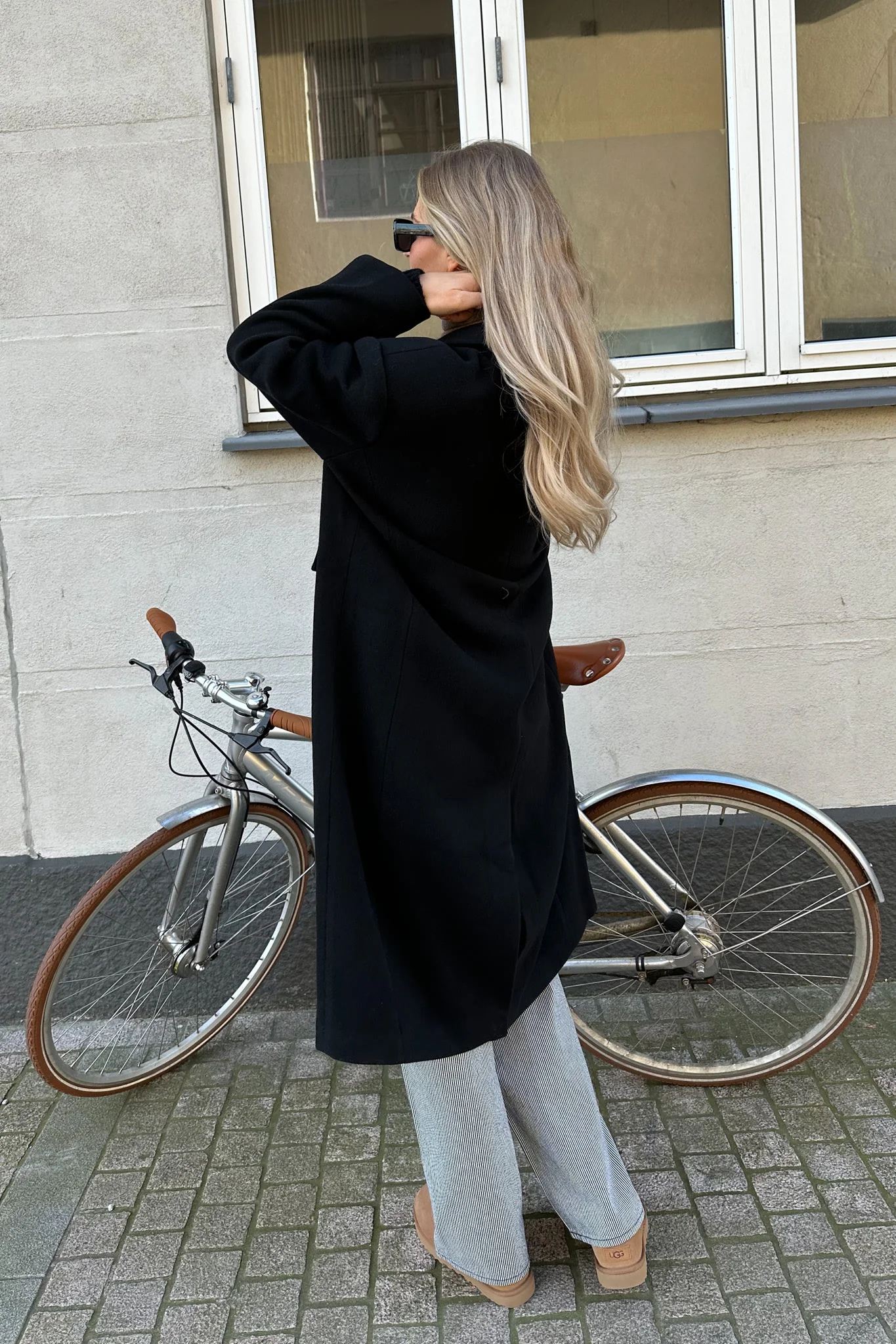 SNNaomi LS Oversize Wool Coat - Black - Image 2