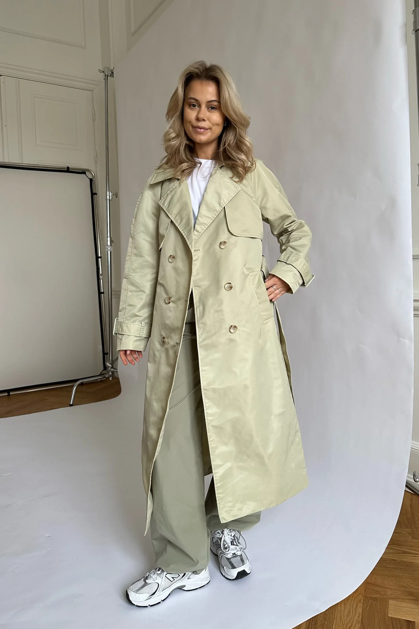 SNNeco LS Trenchcoat Nylon - Birch - Image 7