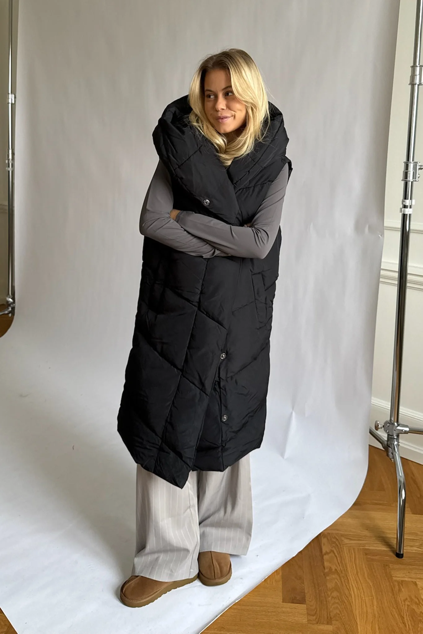NMTally LS Long Vest - Black - Image 3