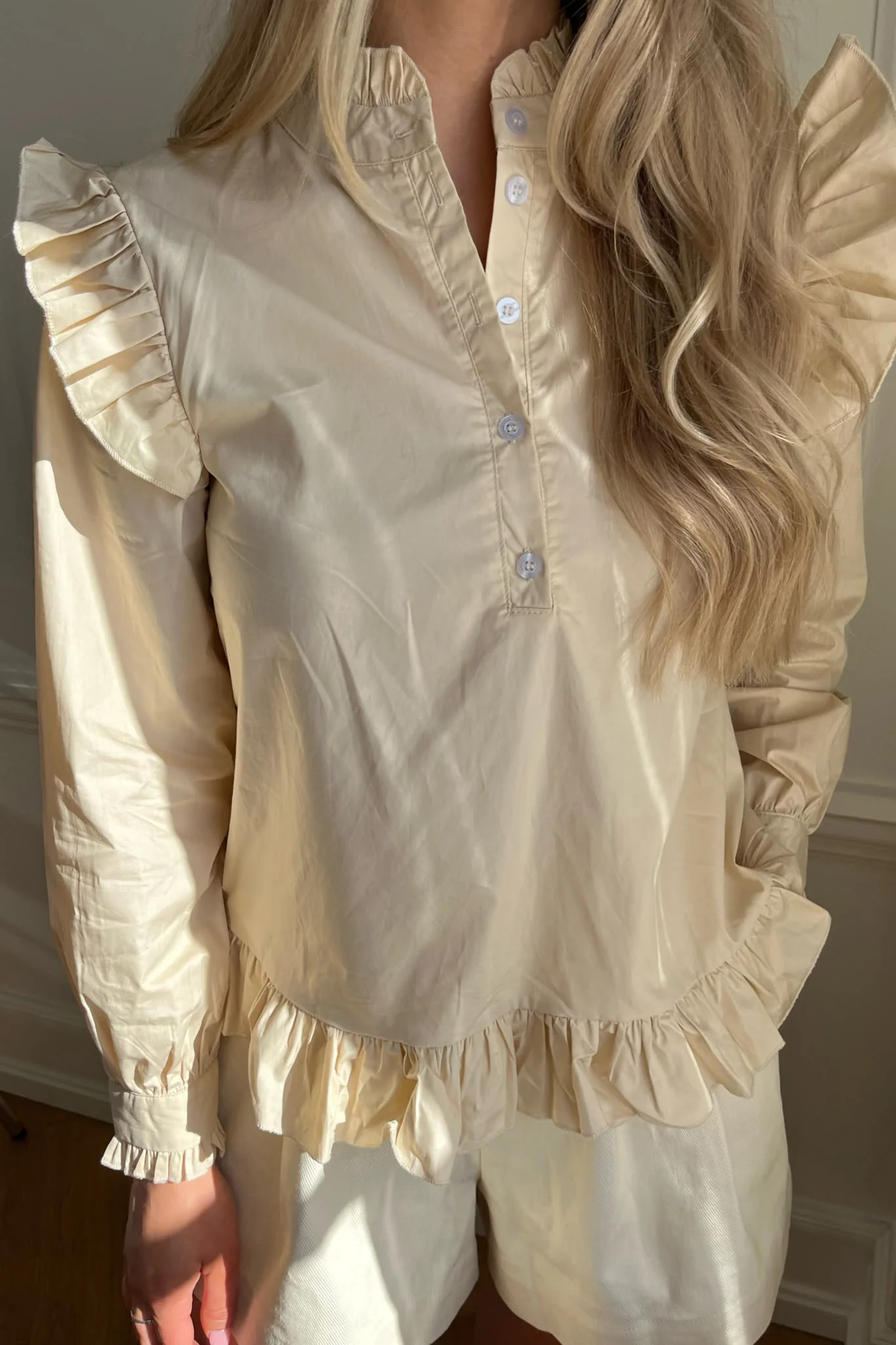 NunaIC Shirt - Beige - Image 9