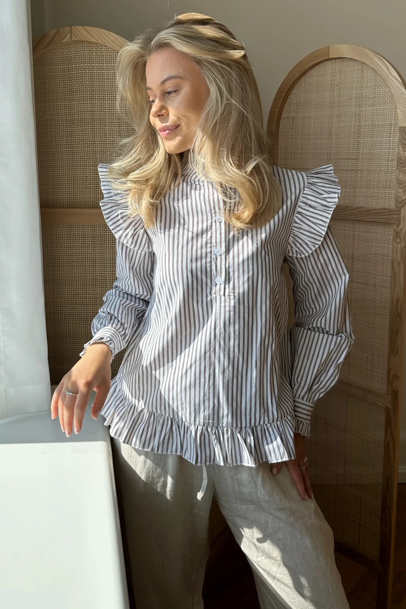 NunaIC Shirt - Brown White Stripes - Image 2