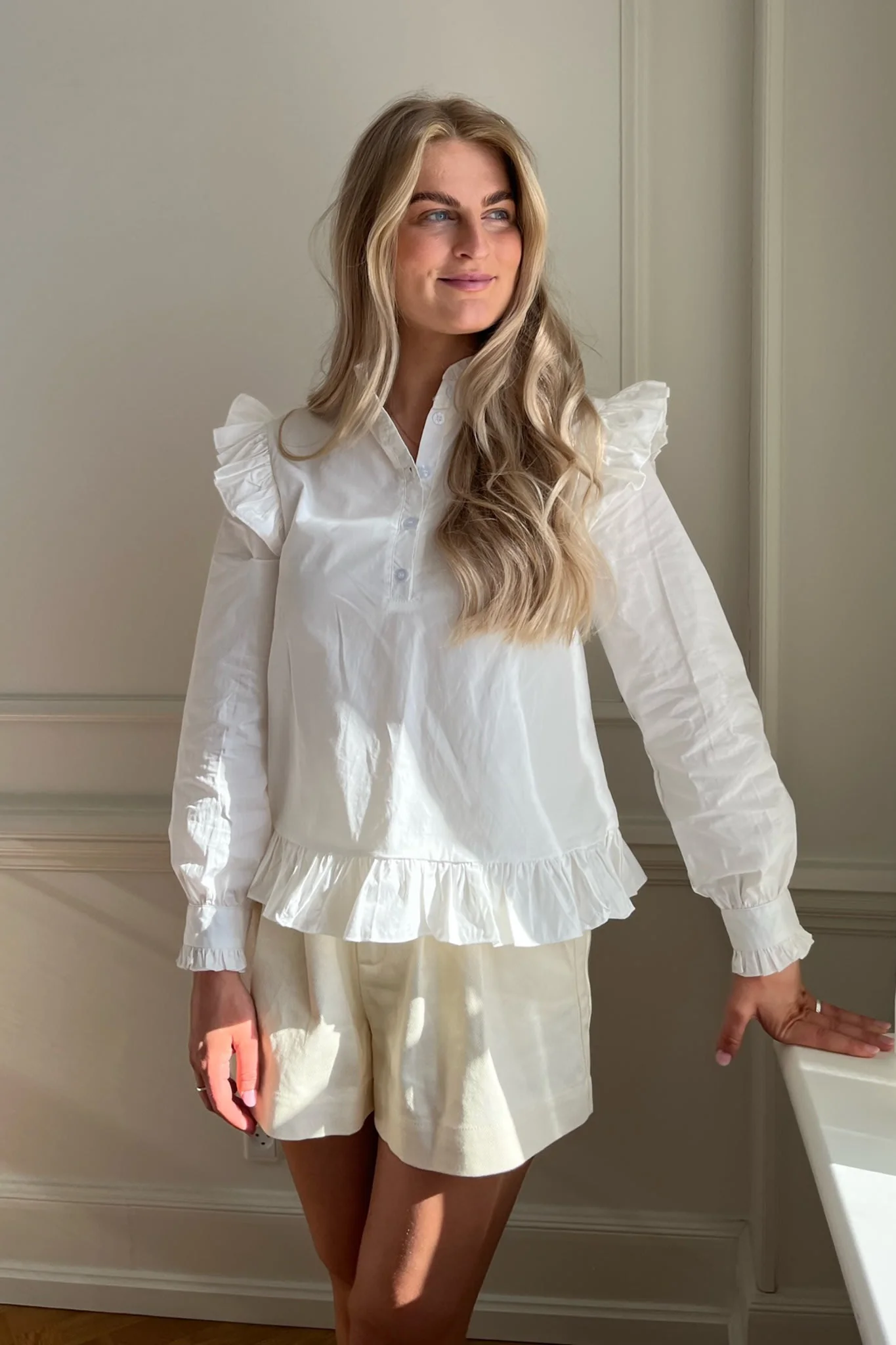 NunaIC Shirt - White - Image 9