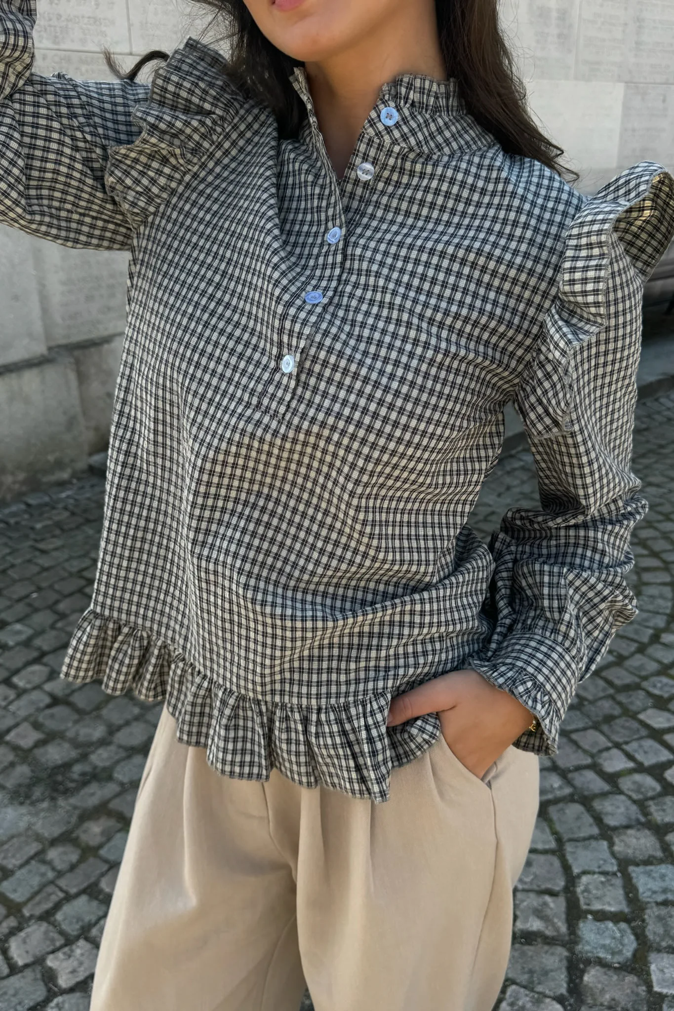NunaIC Shirt - Black Small Checks - Image 4